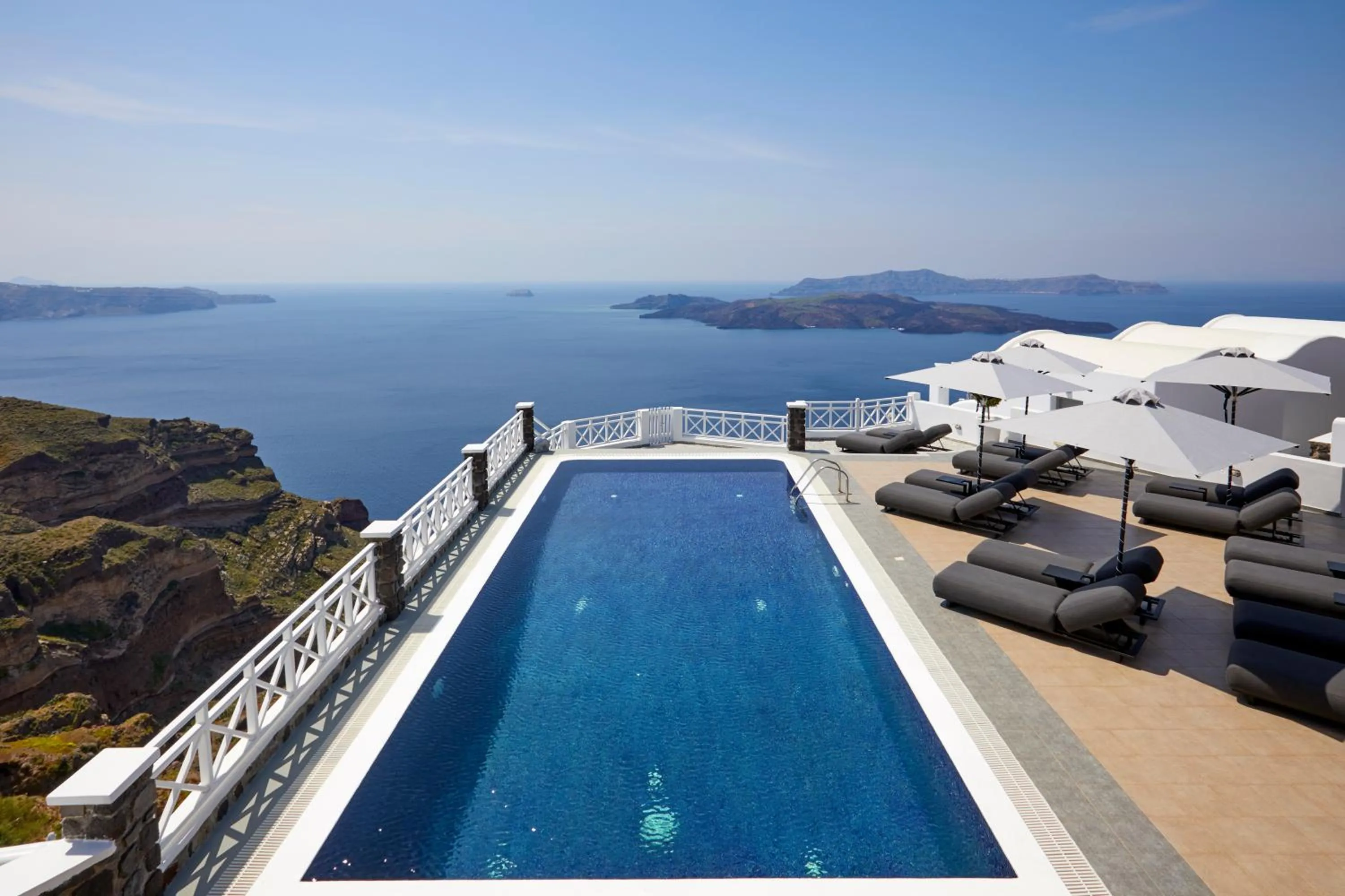 Property building in Petit Palace Suites