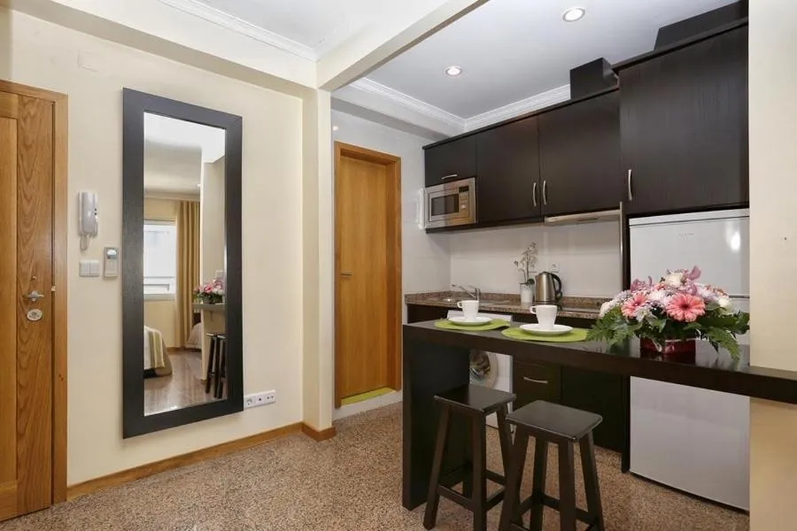 Kitchen or kitchenette in Oporto City Centre Apartments