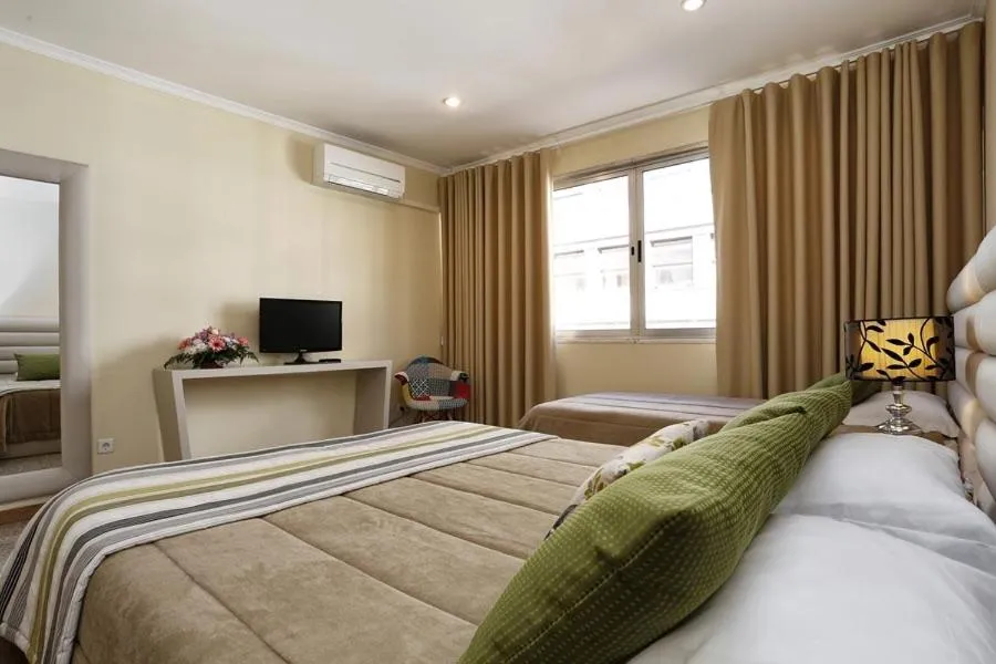 Bedroom, Bed in Oporto City Centre Apartments