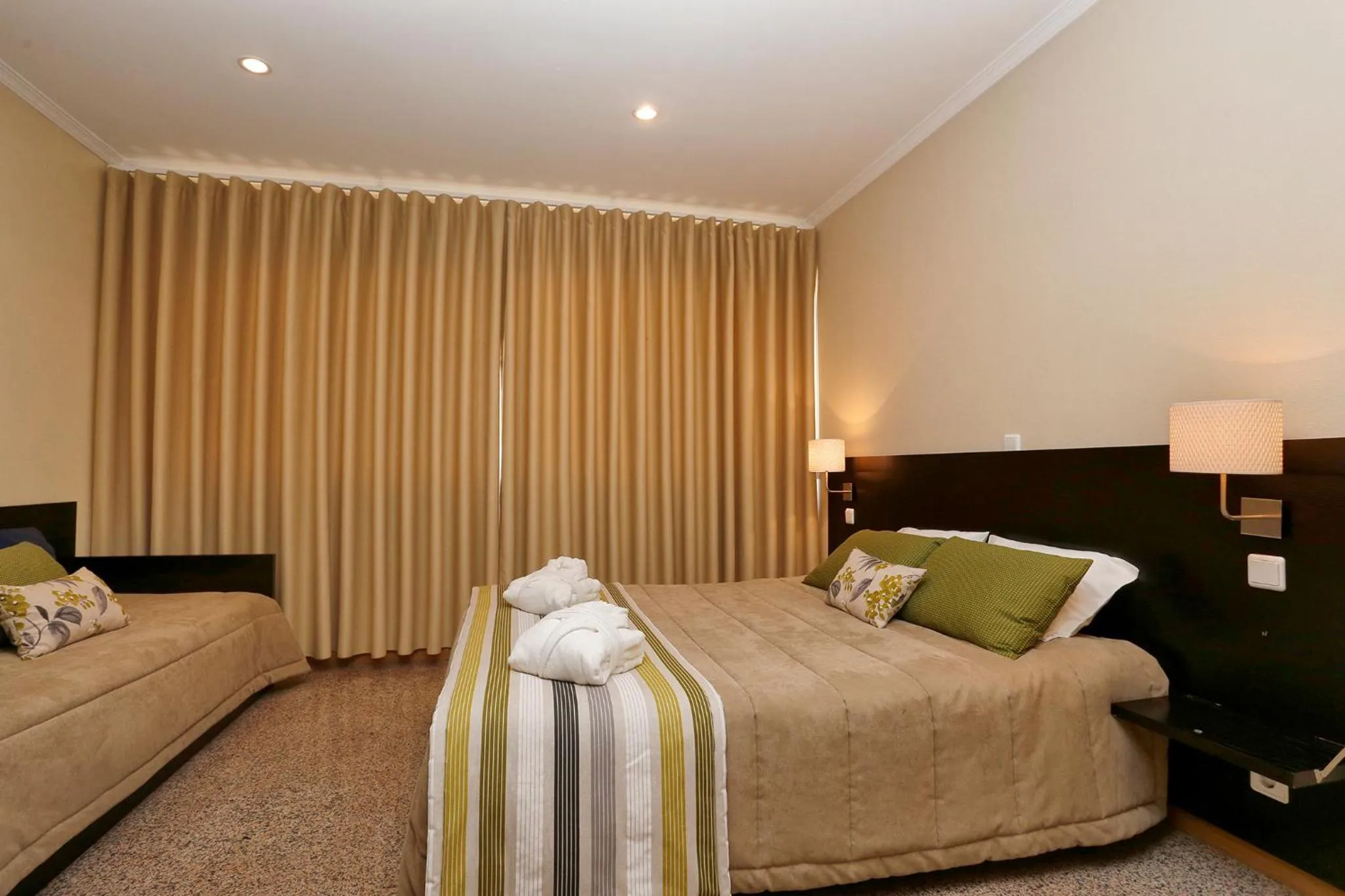 Bedroom, Bed in Oporto City Centre Apartments