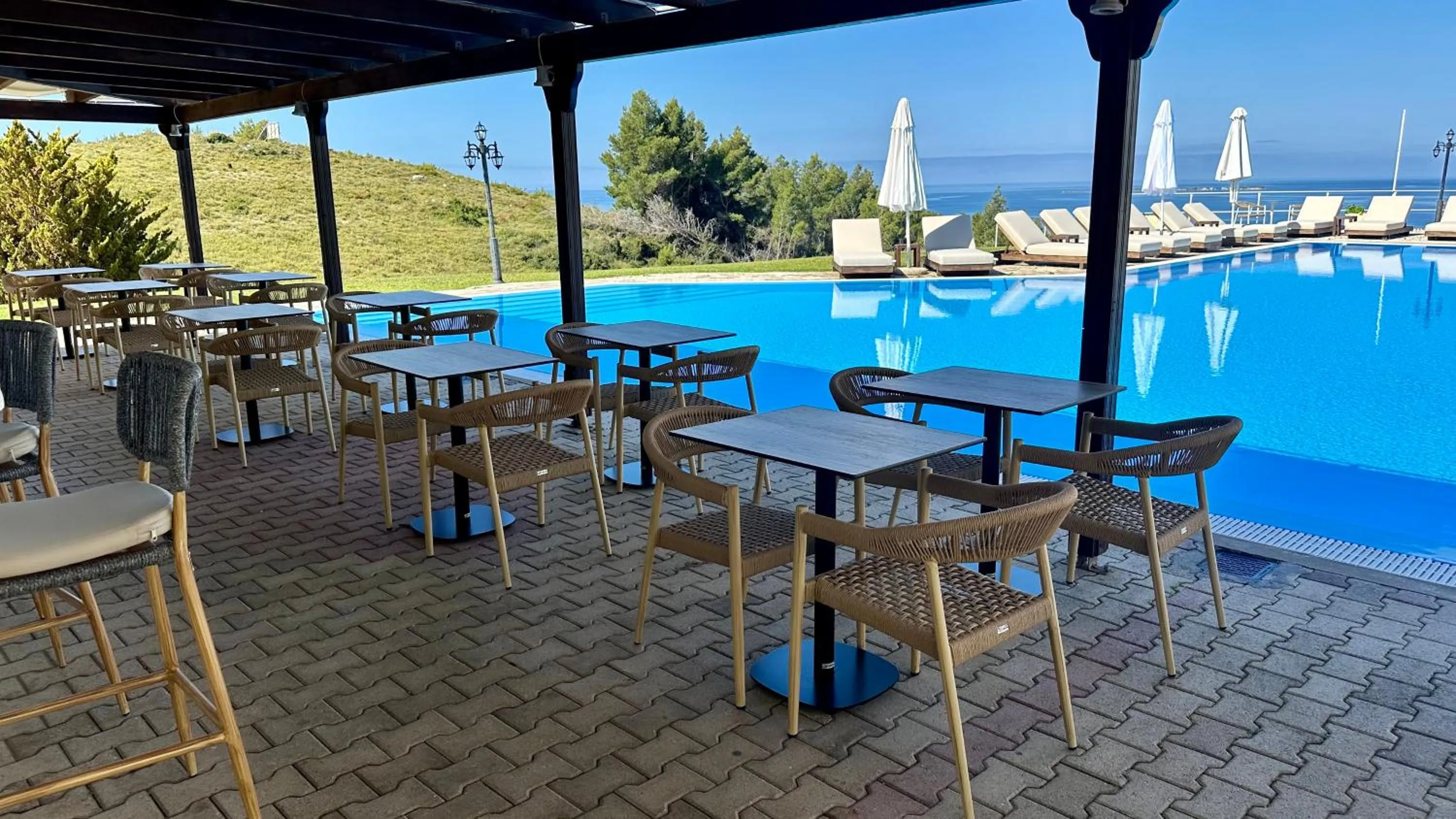 Restaurant/places to eat in Liberatos Village