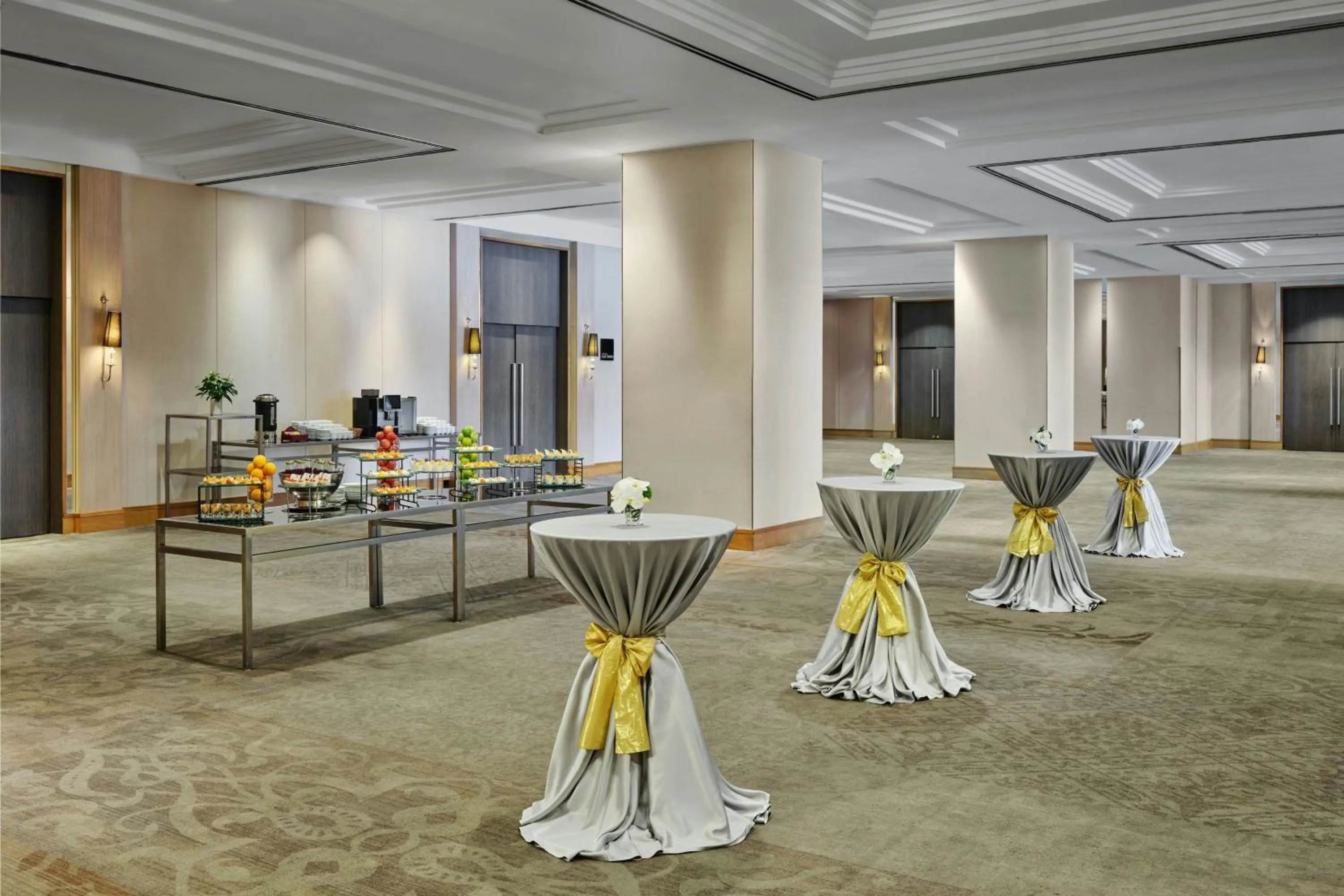 Meeting/conference room in Jubilee Prestige Hotel Ratchadapisek