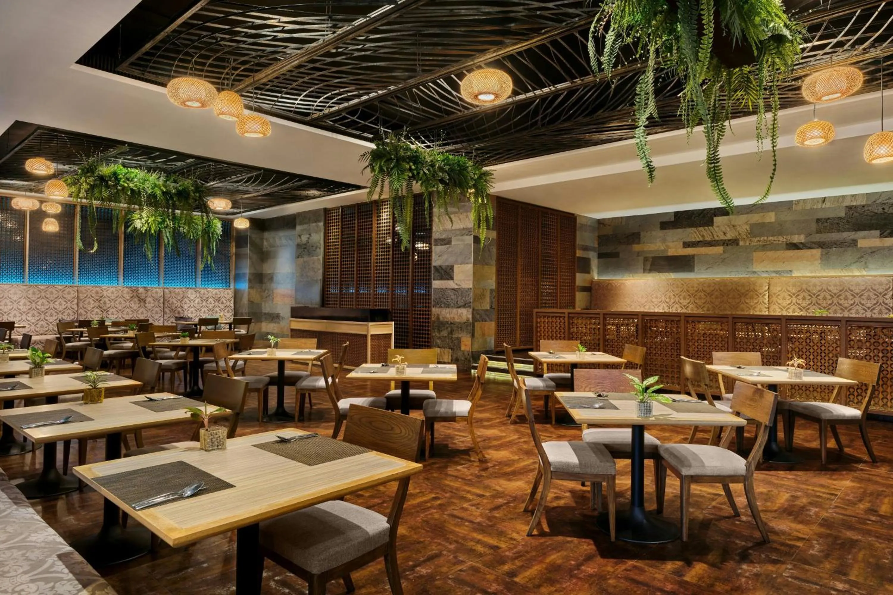 Restaurant/places to eat in Jubilee Prestige Hotel Ratchadapisek