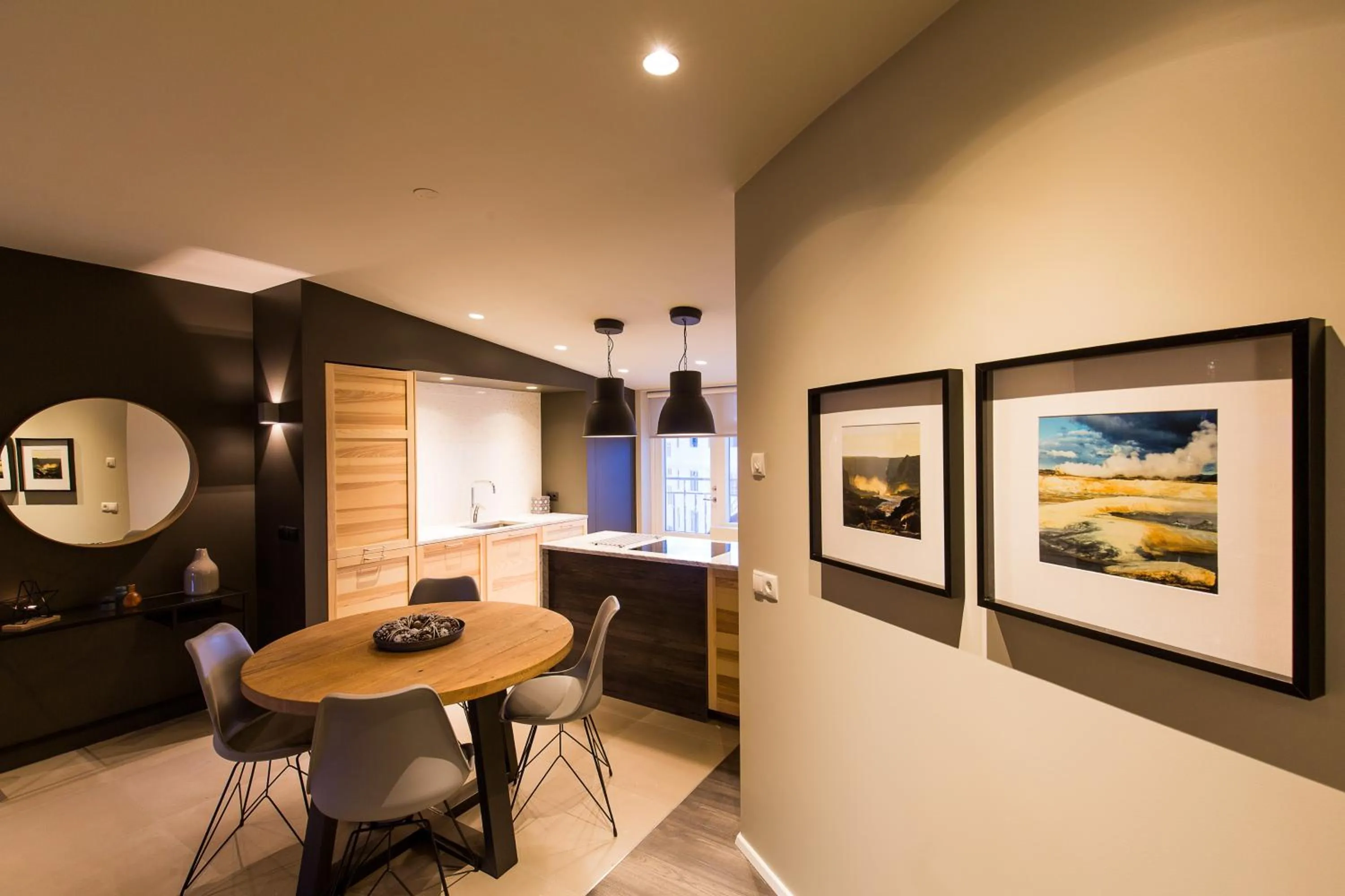 Kitchen or kitchenette in Acco Luxury Apartments