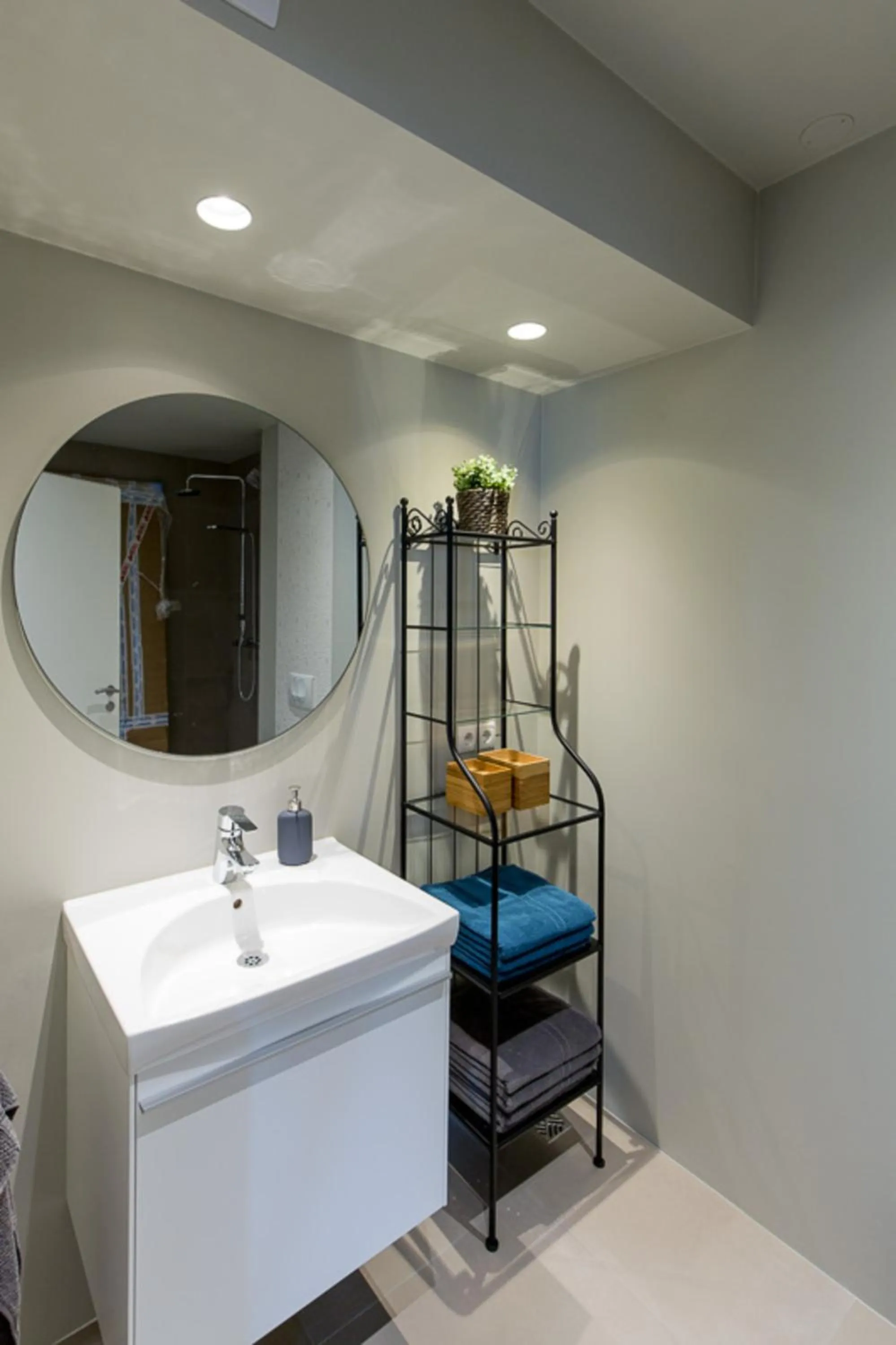 Bathroom in Acco Luxury Apartments