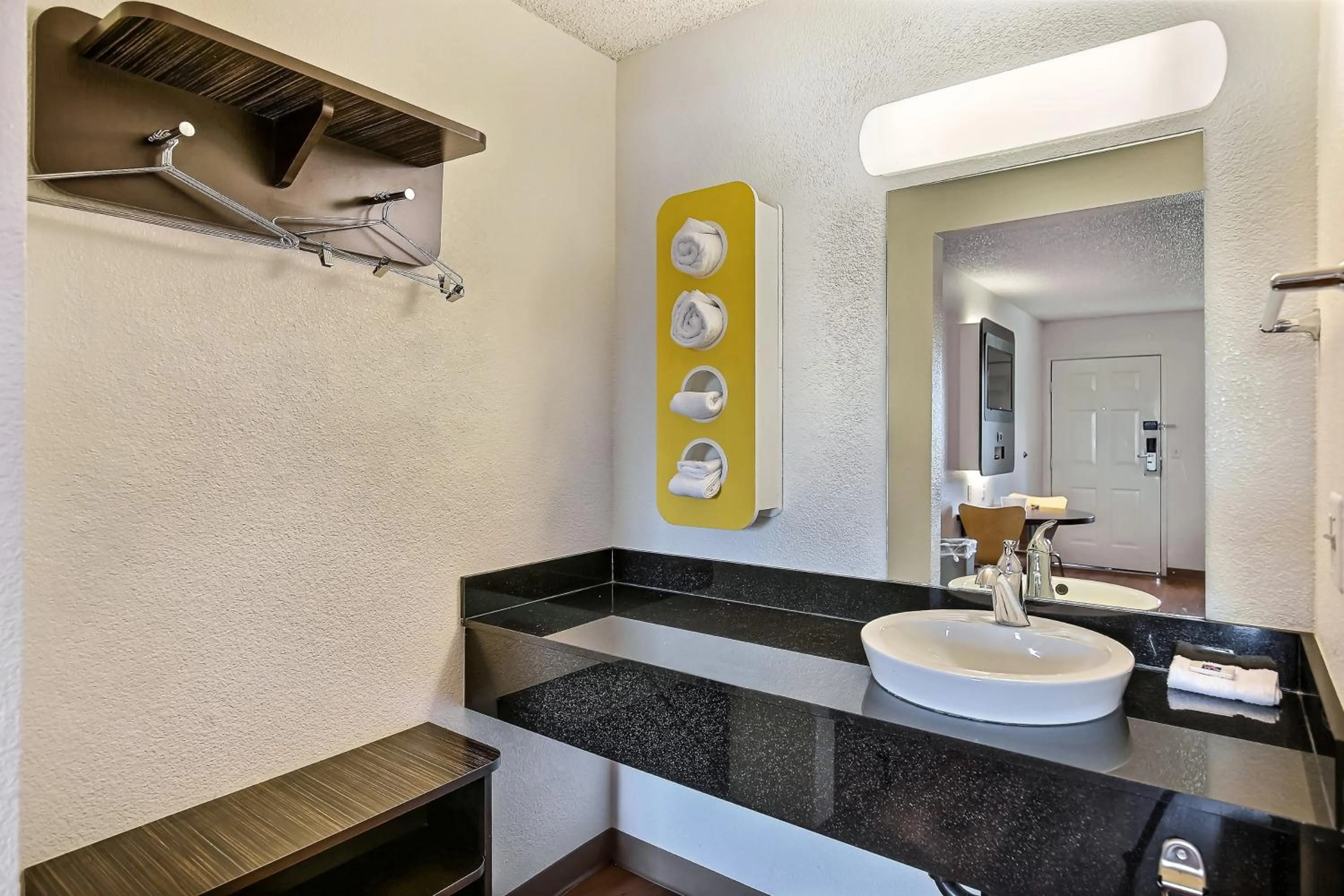 Bathroom in Motel 6-Oakland, CA - Embarcadero