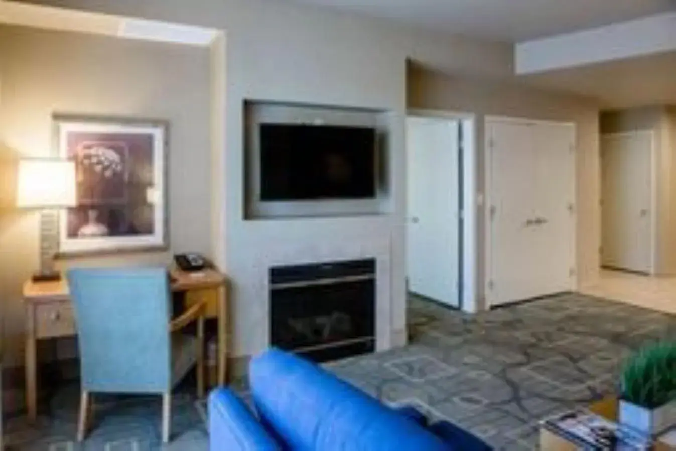 Executive Suite in The Platinum Hotel Executive Suite in The Platinum Hotel