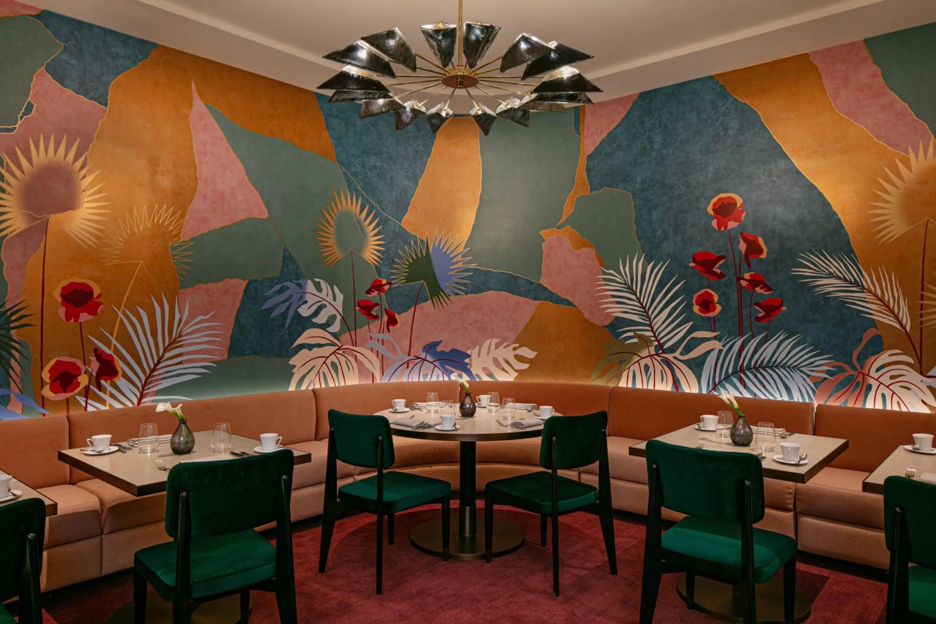 Restaurant/places to eat in The St. Regis New York