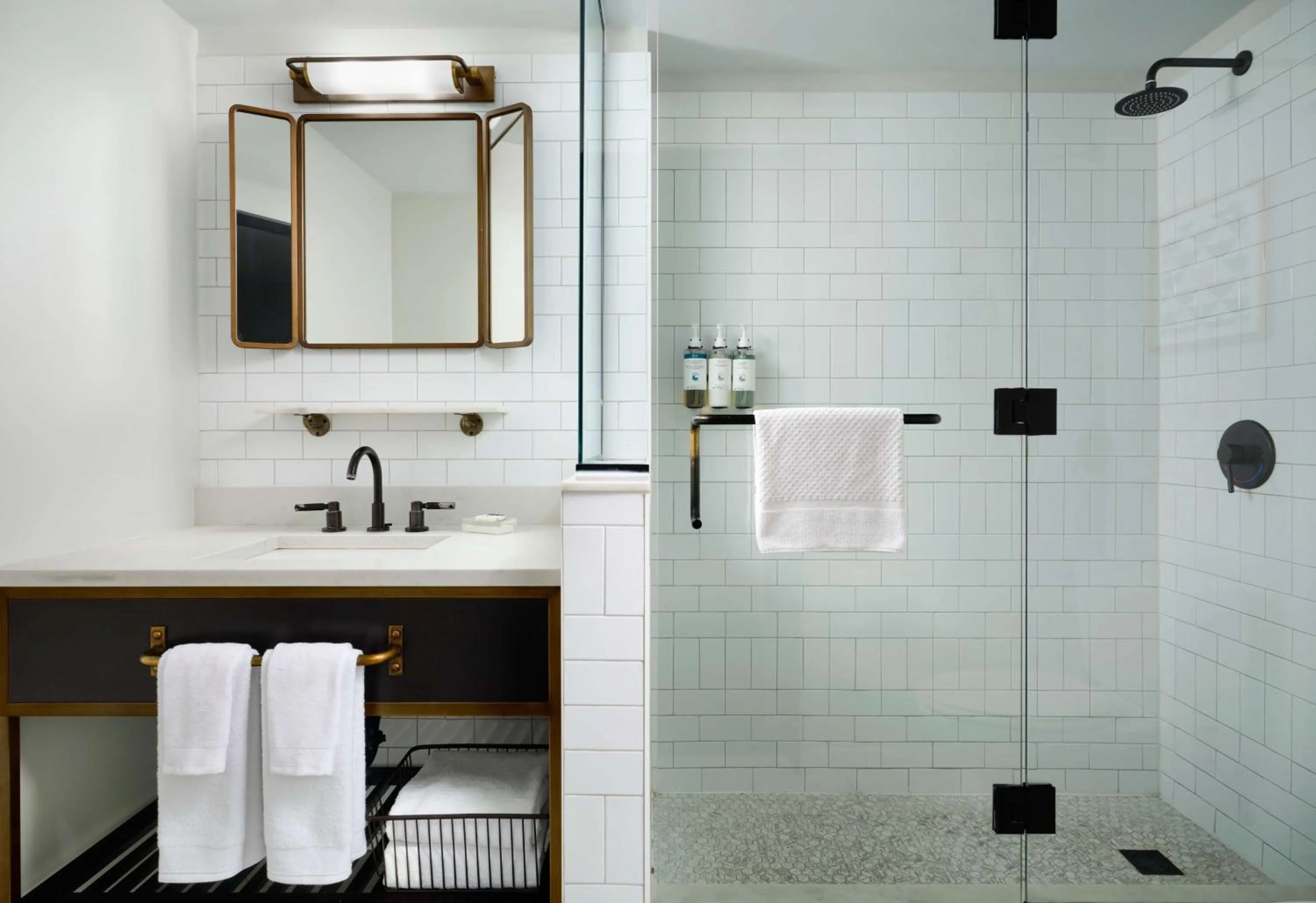 Bathroom in Hotel Phillips Kansas City, Curio Collection By Hilton