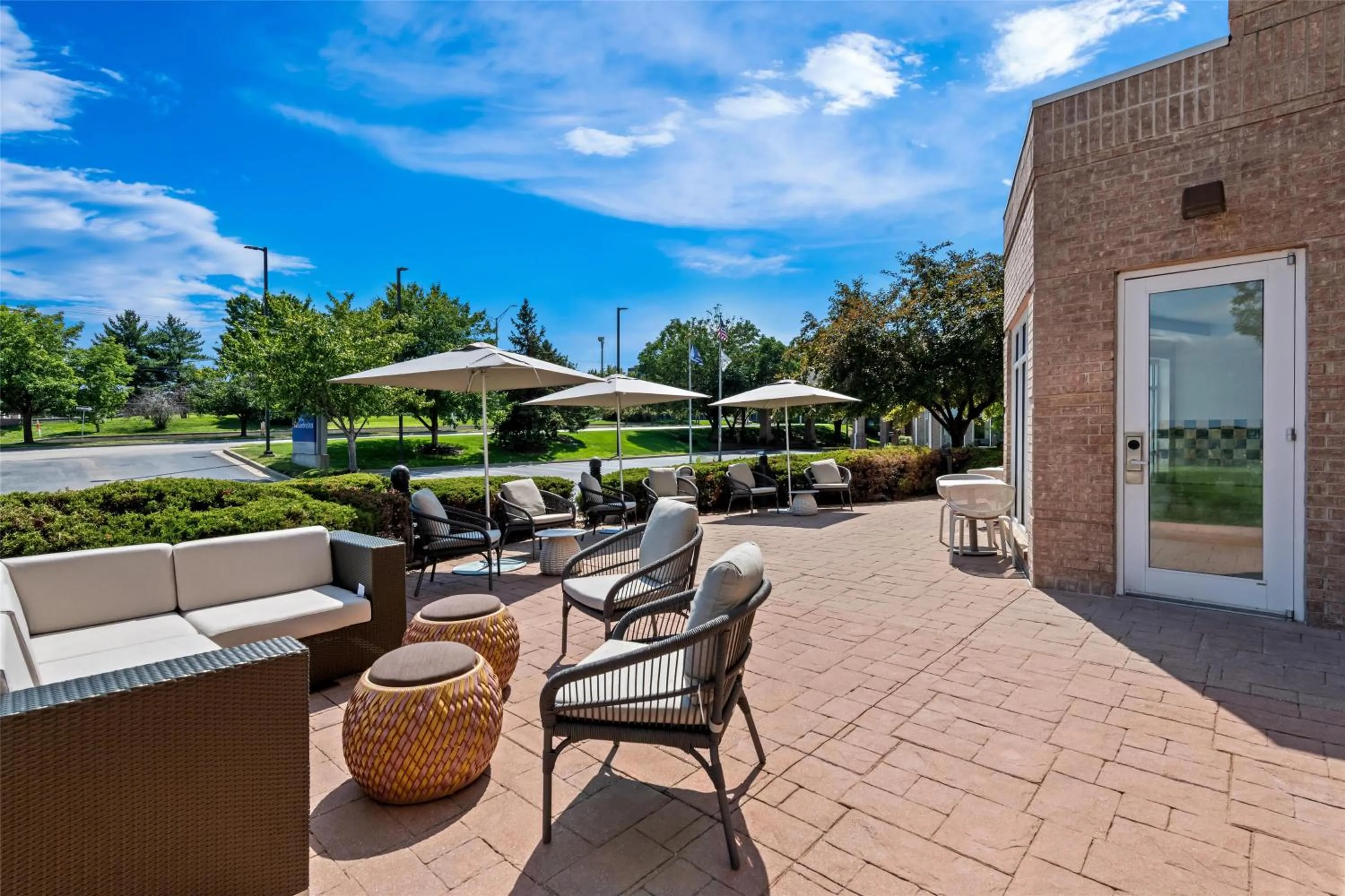 Inner courtyard view in Hilton Garden Inn Overland Park