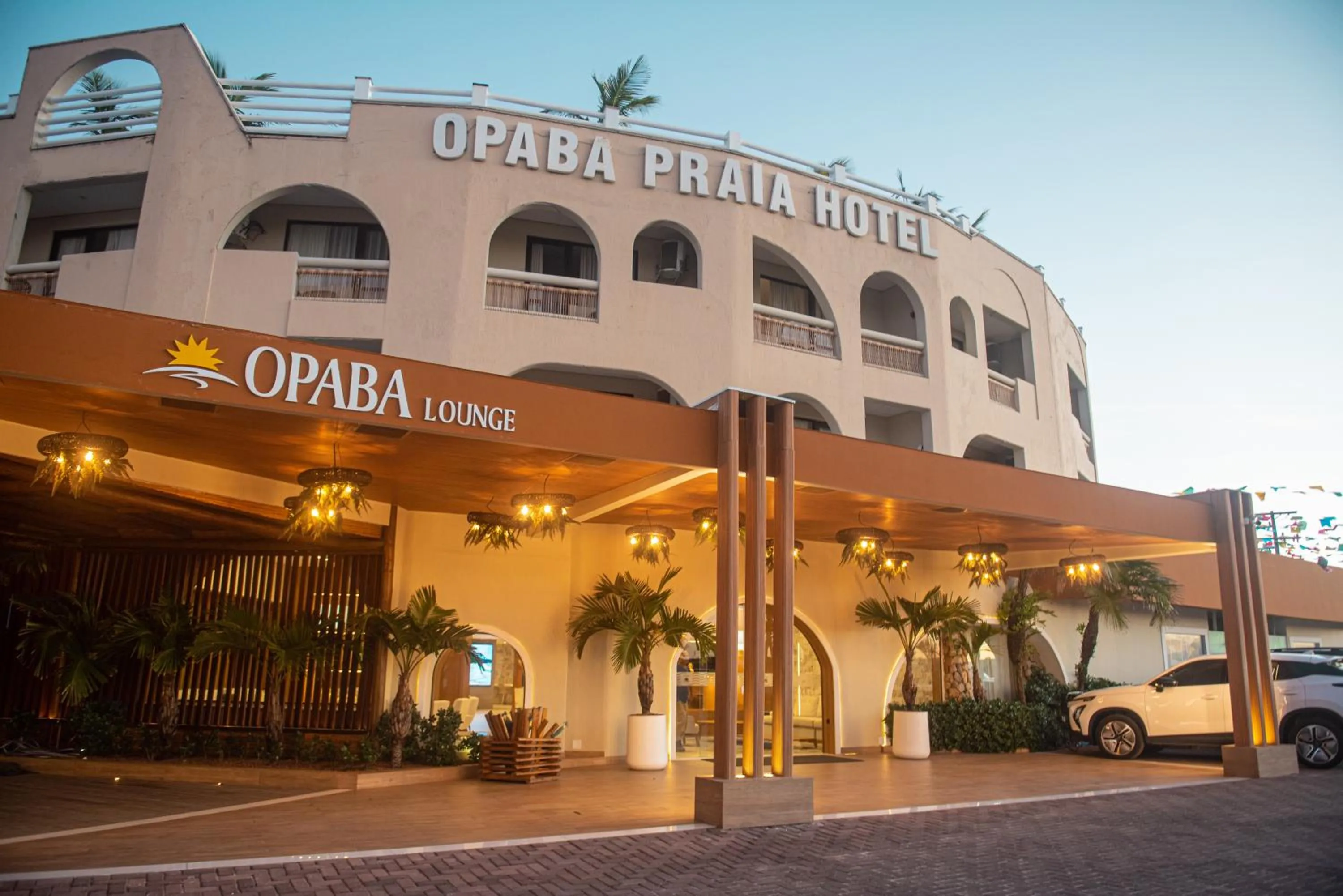 Property building in Opaba Praia Hotel