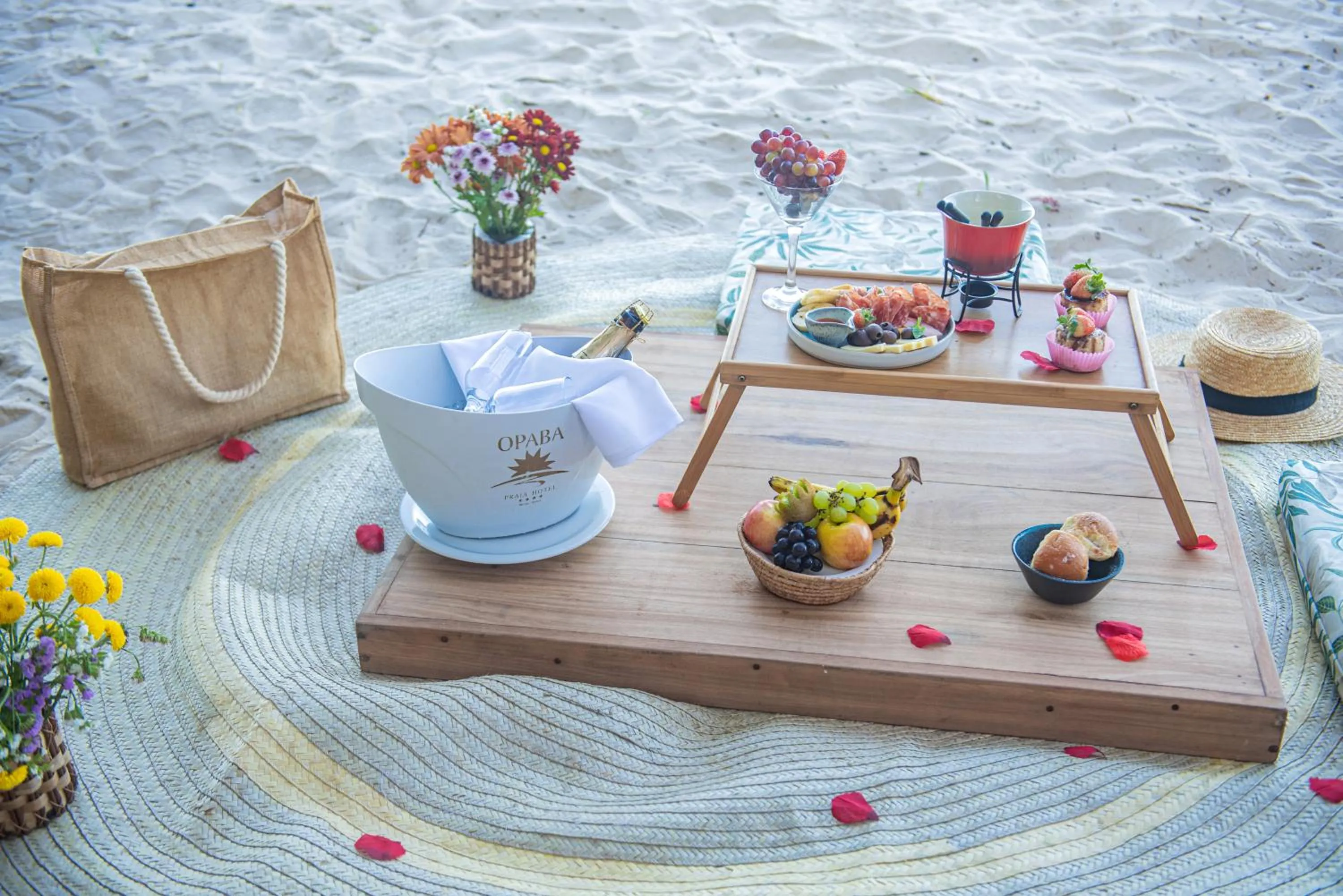 Beach in Opaba Praia Hotel