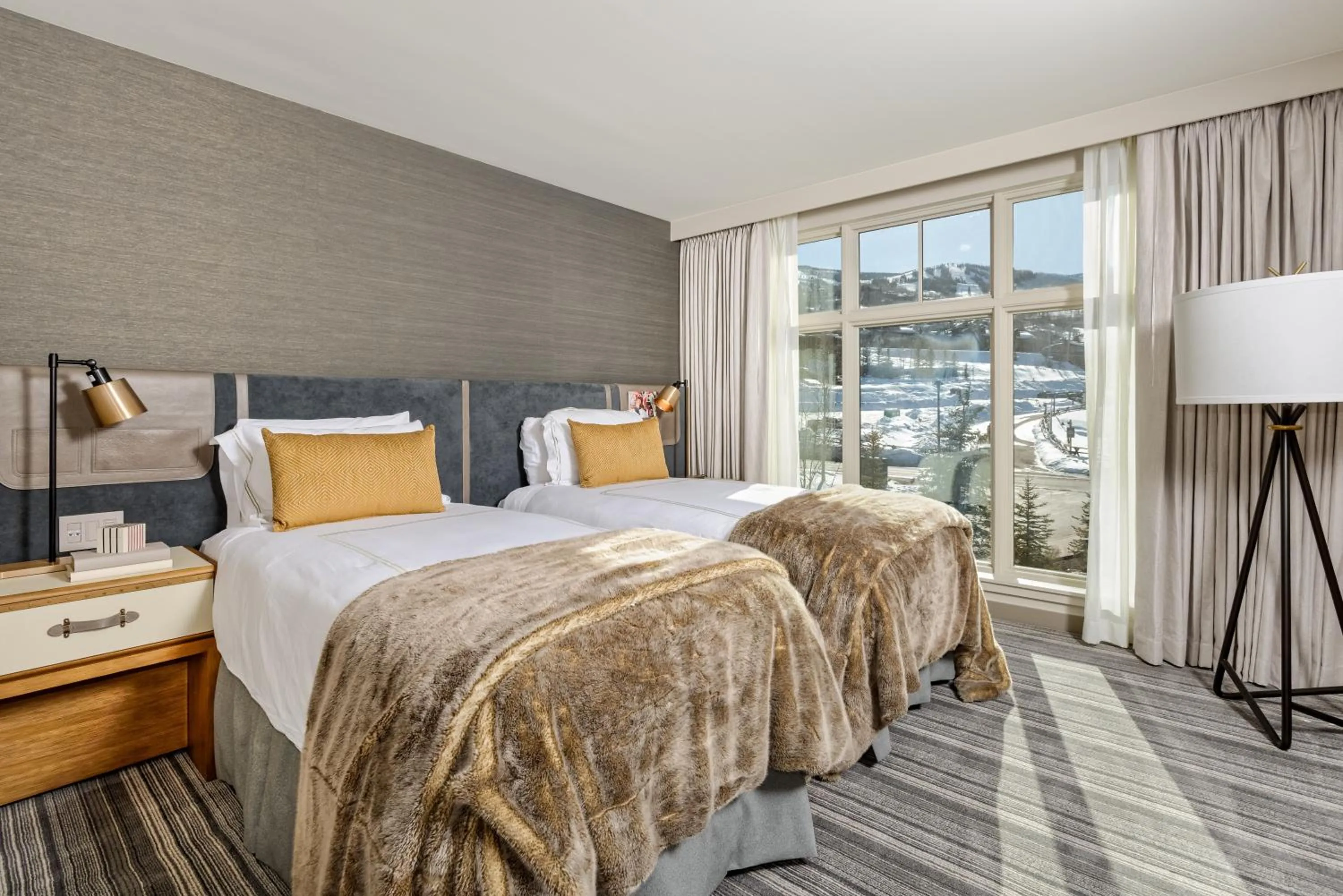 Bedroom, Bed in Viceroy Snowmass