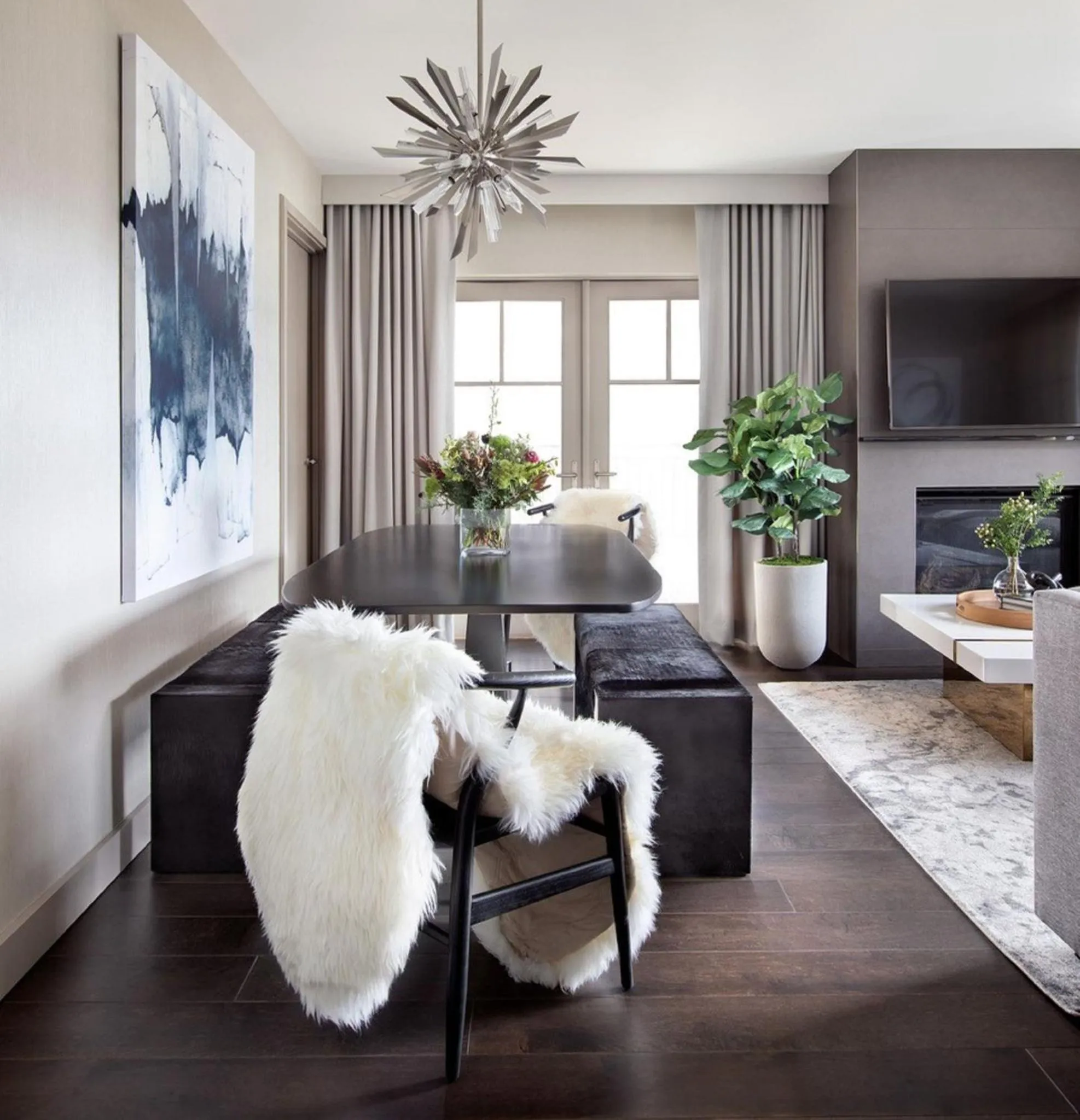 Photo of the whole room in Viceroy Snowmass