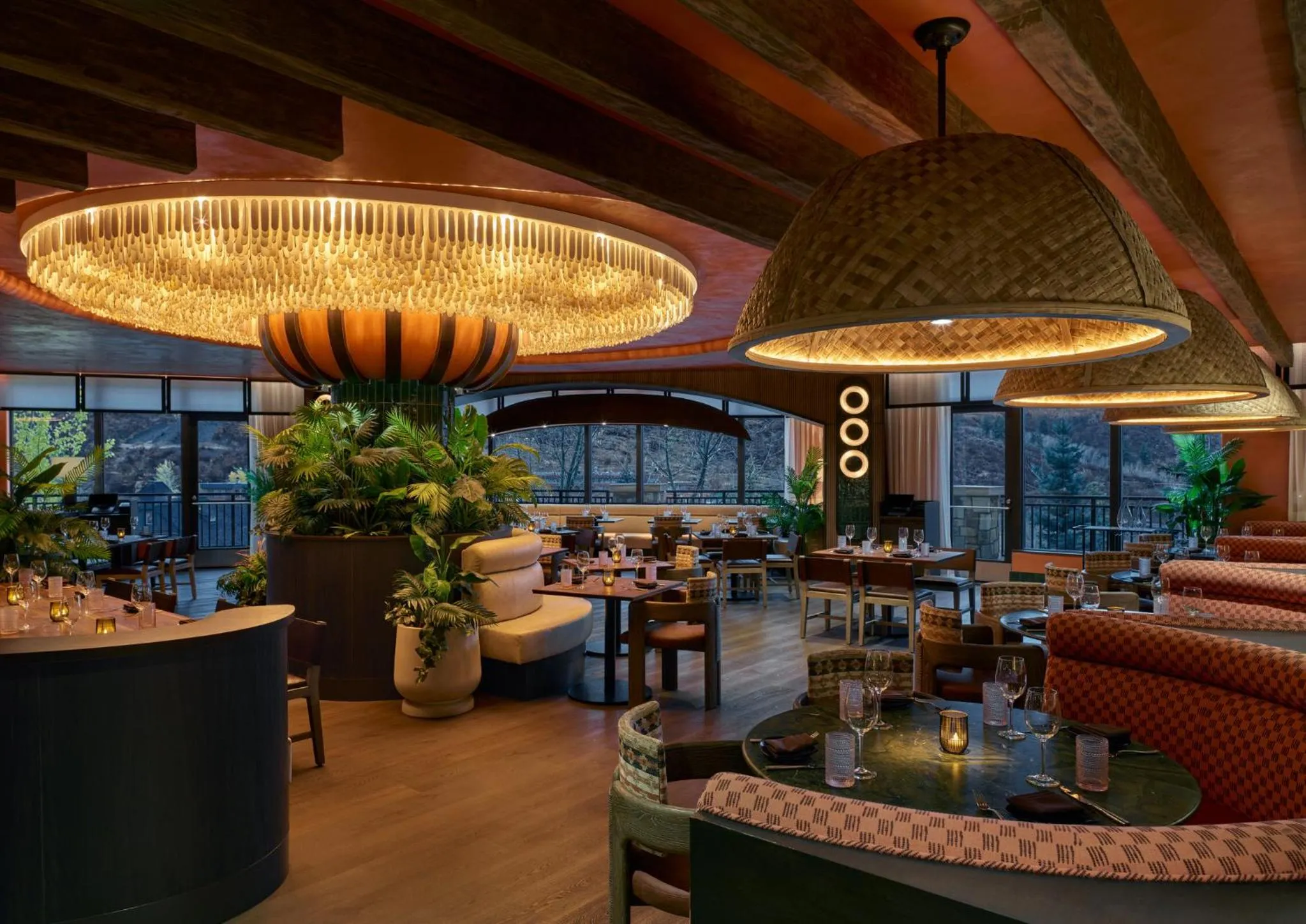 Restaurant/places to eat in Viceroy Snowmass