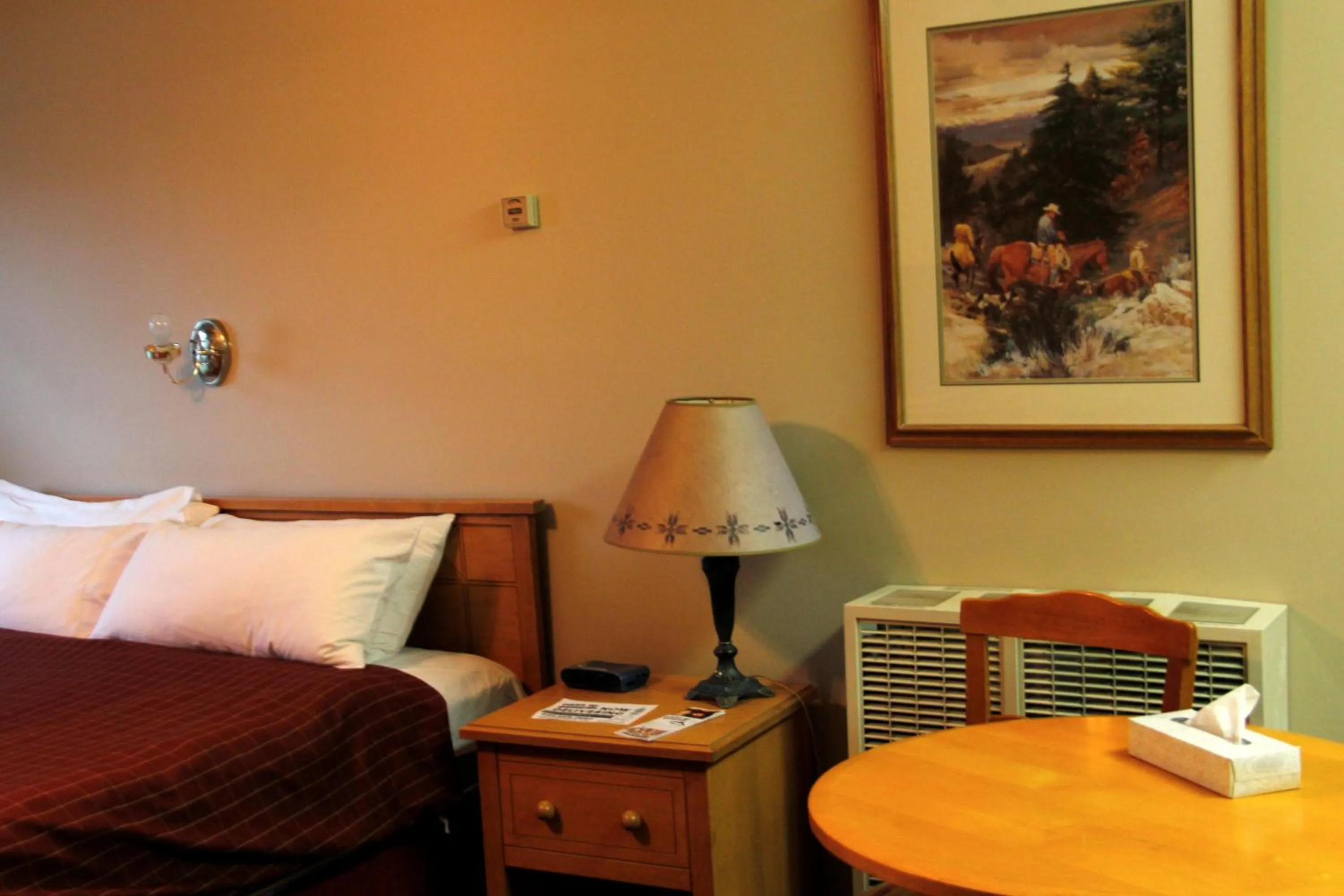 Bed in Aspen Village