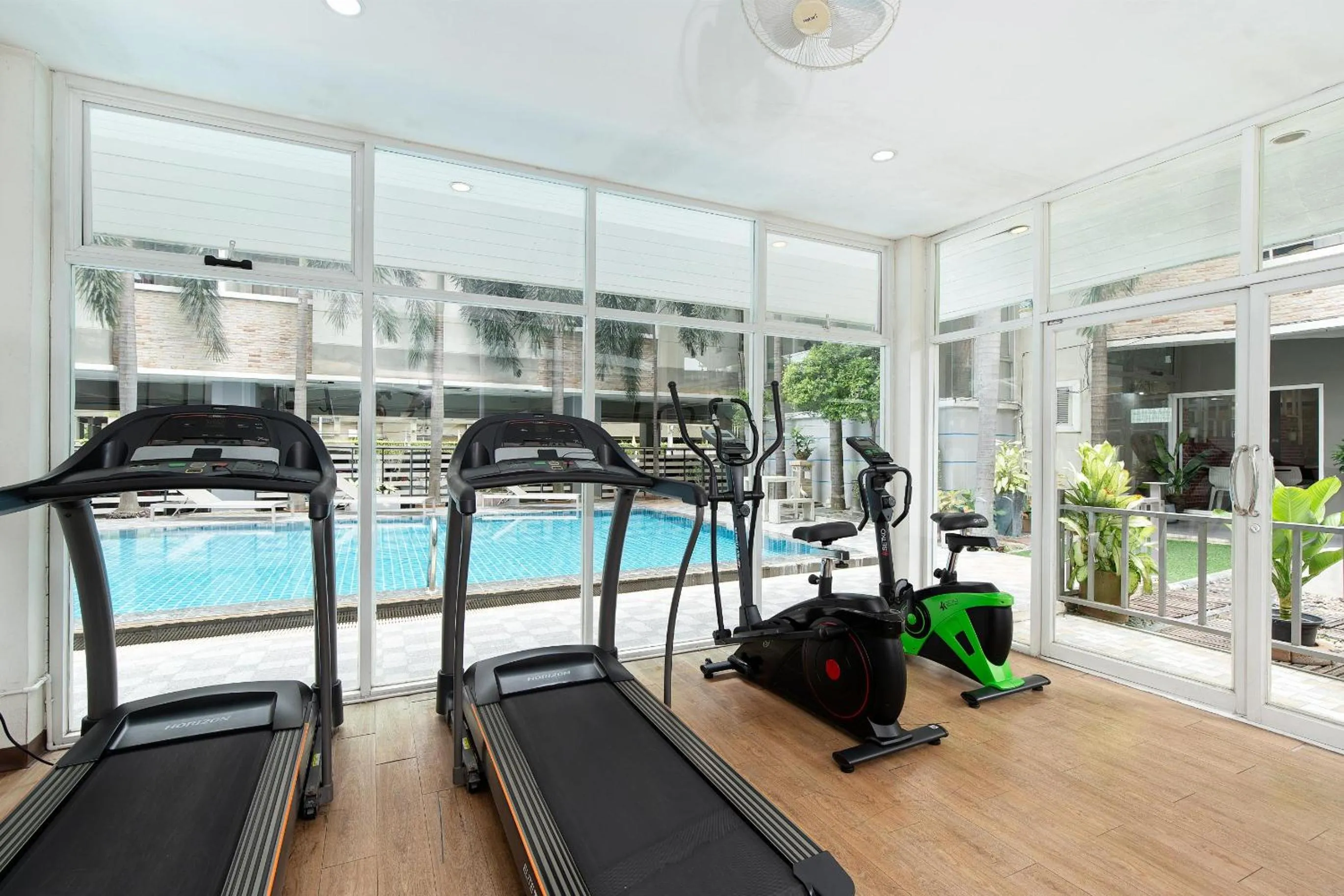 Fitness centre/facilities in P-Park Suvarnabhumi