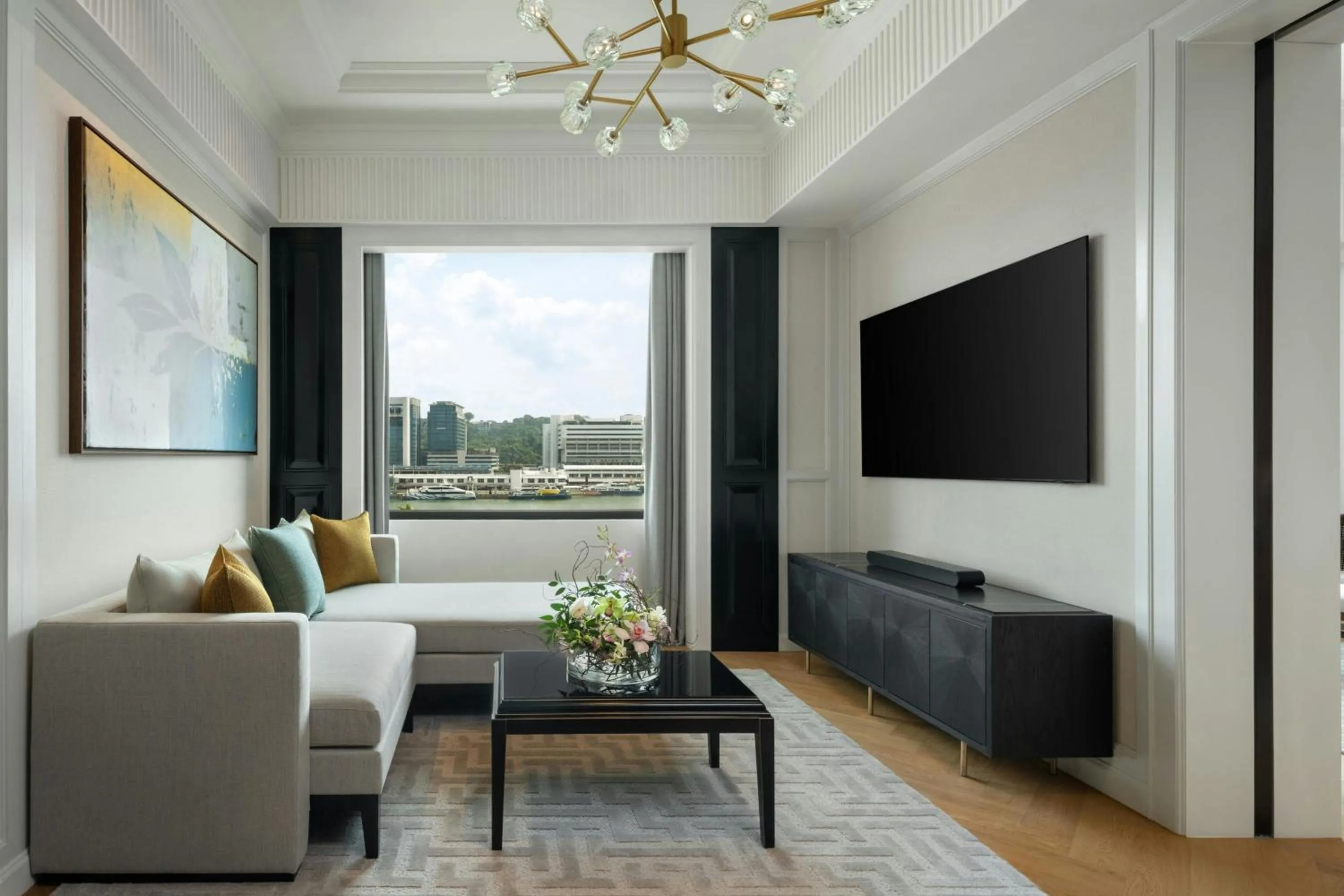 Living room in The Laurus, a Luxury Collection Resort, Singapore