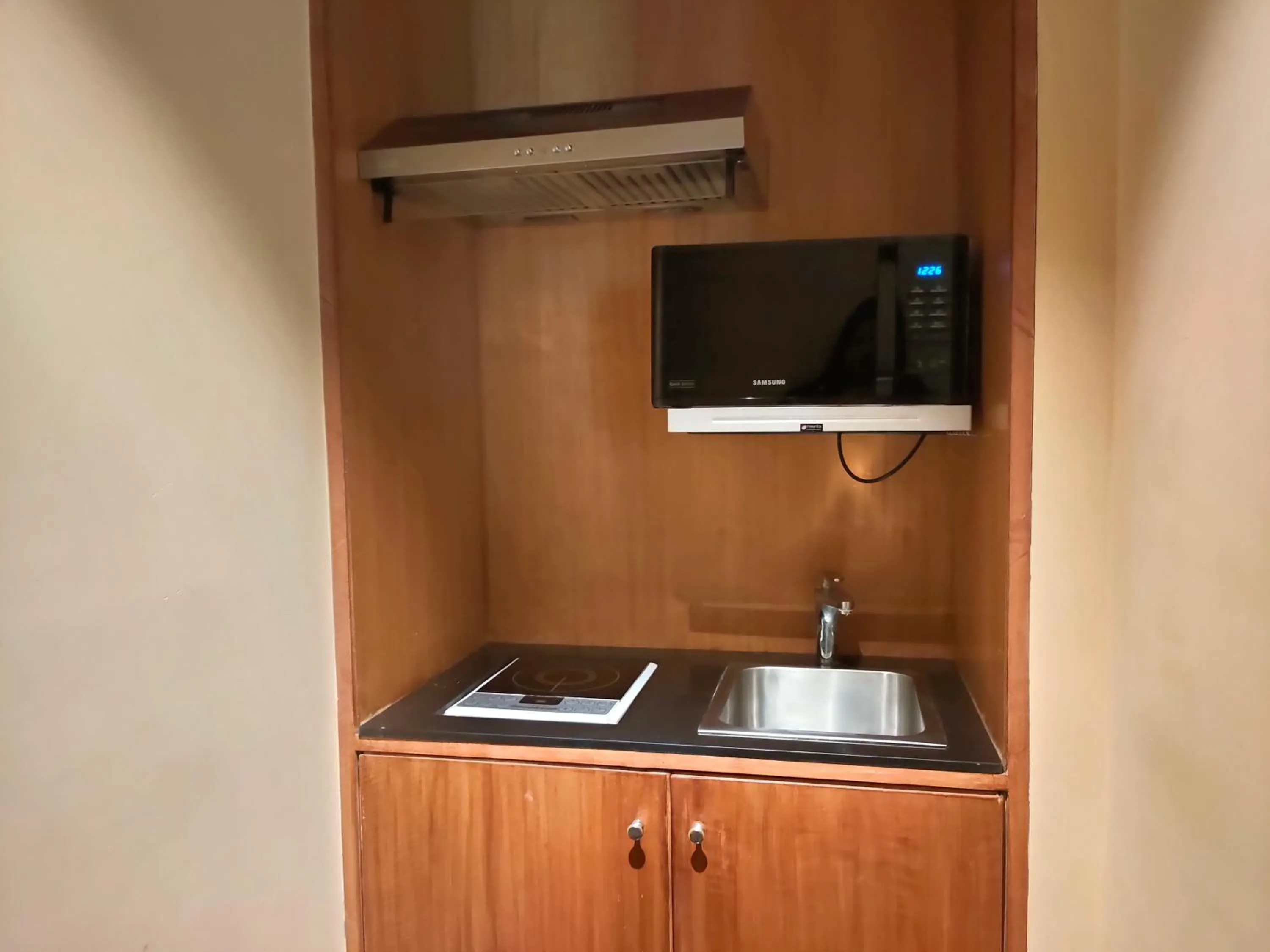 Kitchen or kitchenette in The Grand New Delhi