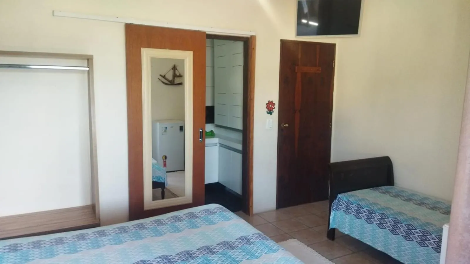 Photo of the whole room, Bed in Pousada Primavera