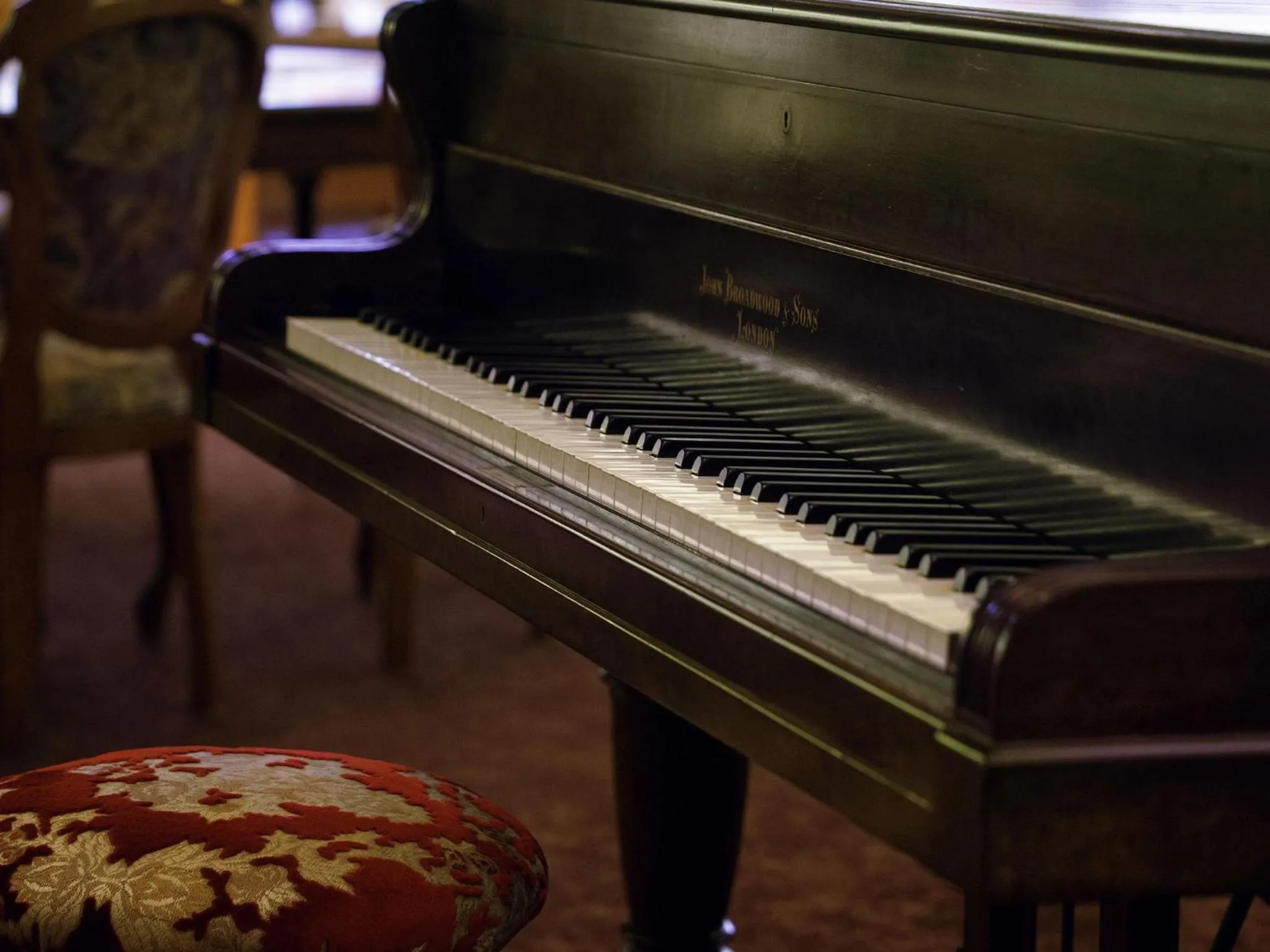 Decorative detail in CHRES