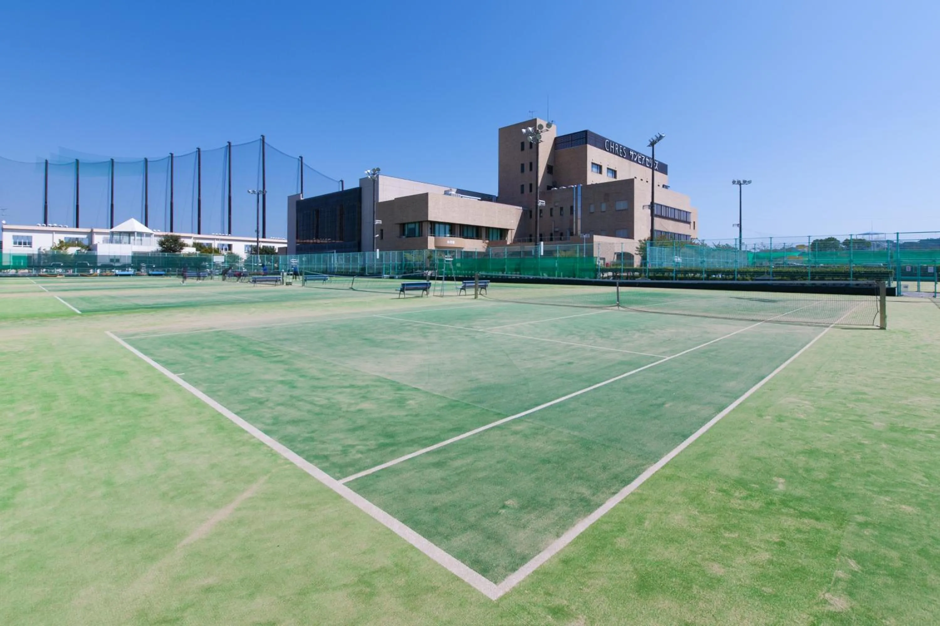 Tennis court in CHRES