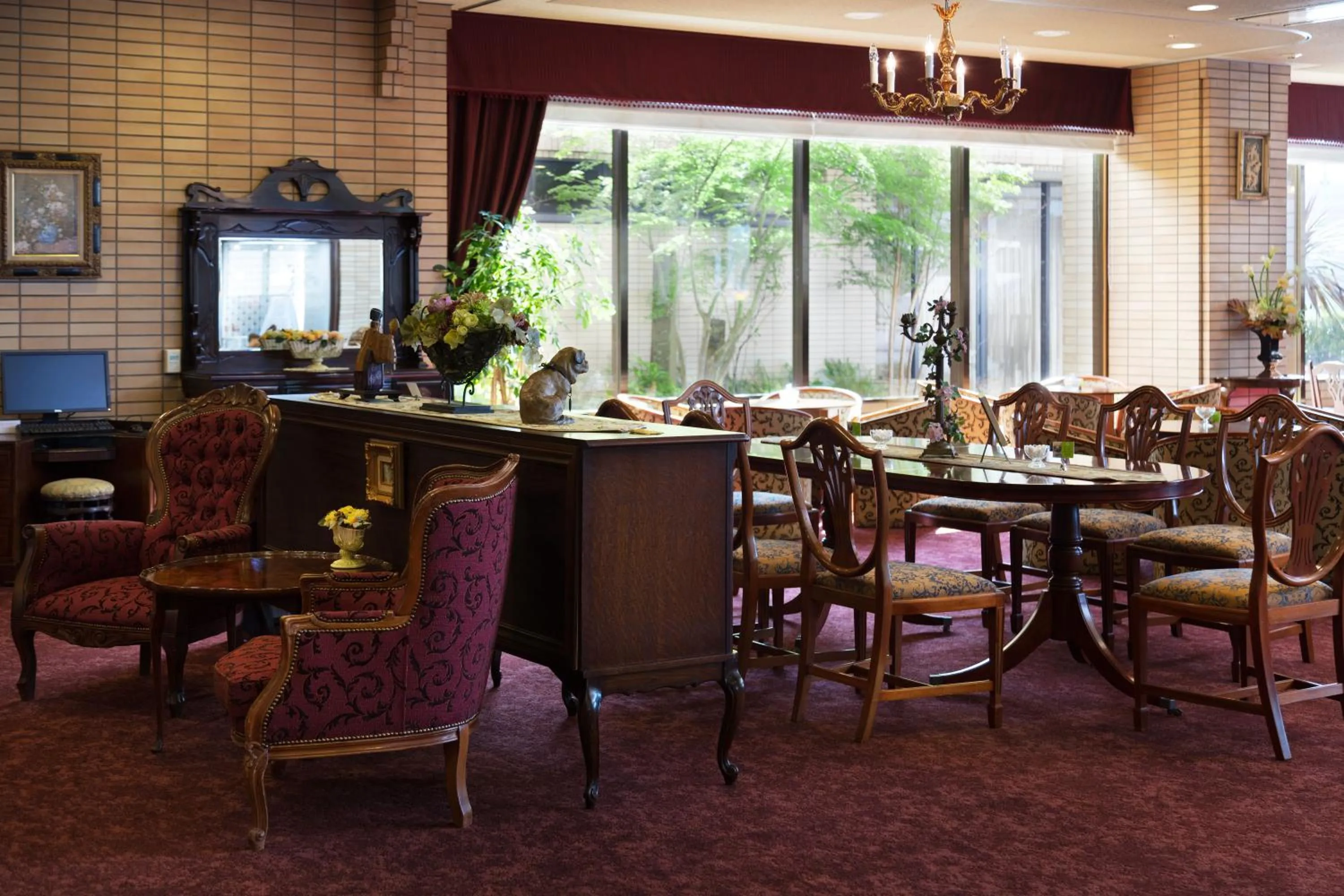 Lobby or reception in CHRES