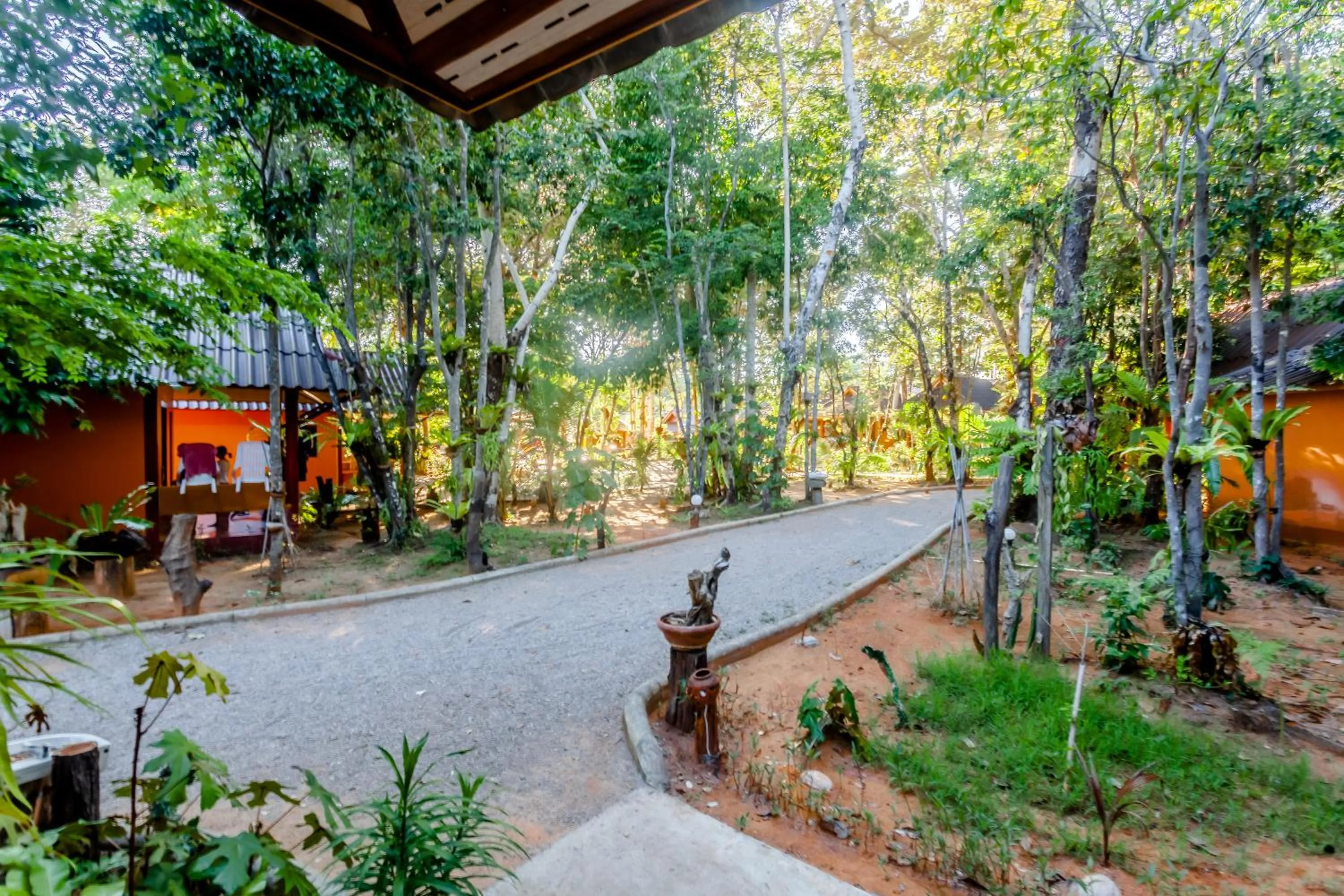 Garden in Lanta Pearl Beach Resort