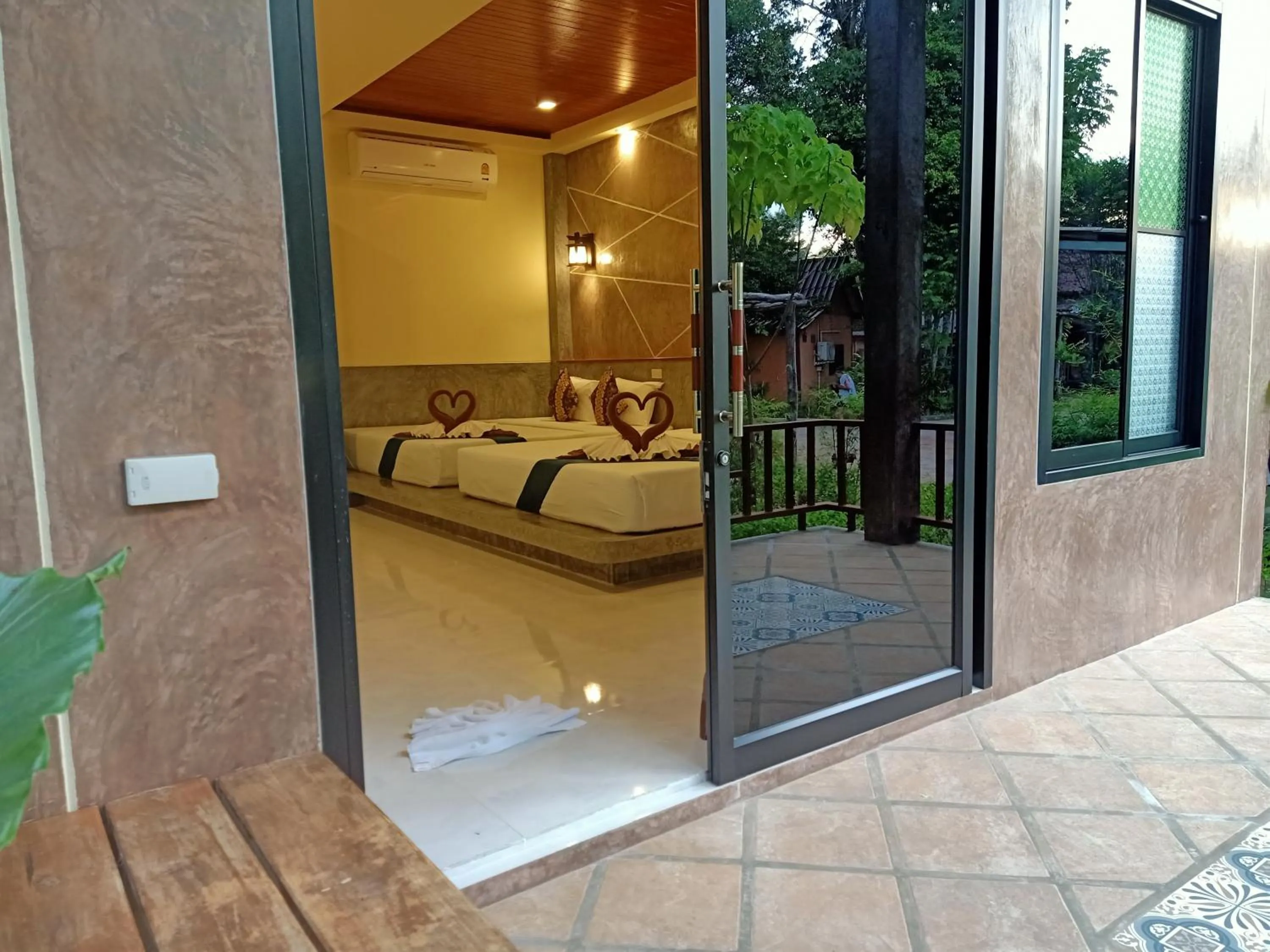 Patio, Bed in Lanta Pearl Beach Resort