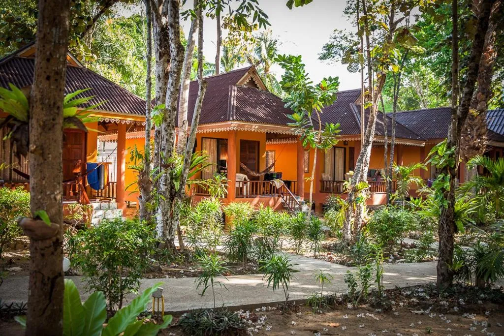 Garden in Lanta Pearl Beach Resort