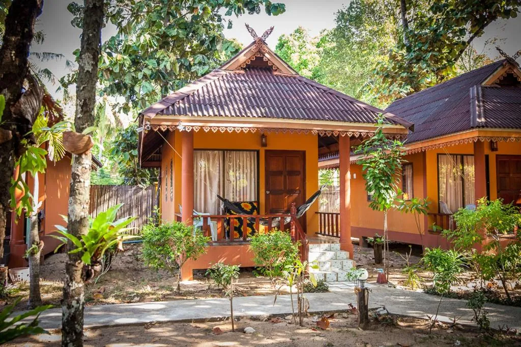 Garden in Lanta Pearl Beach Resort