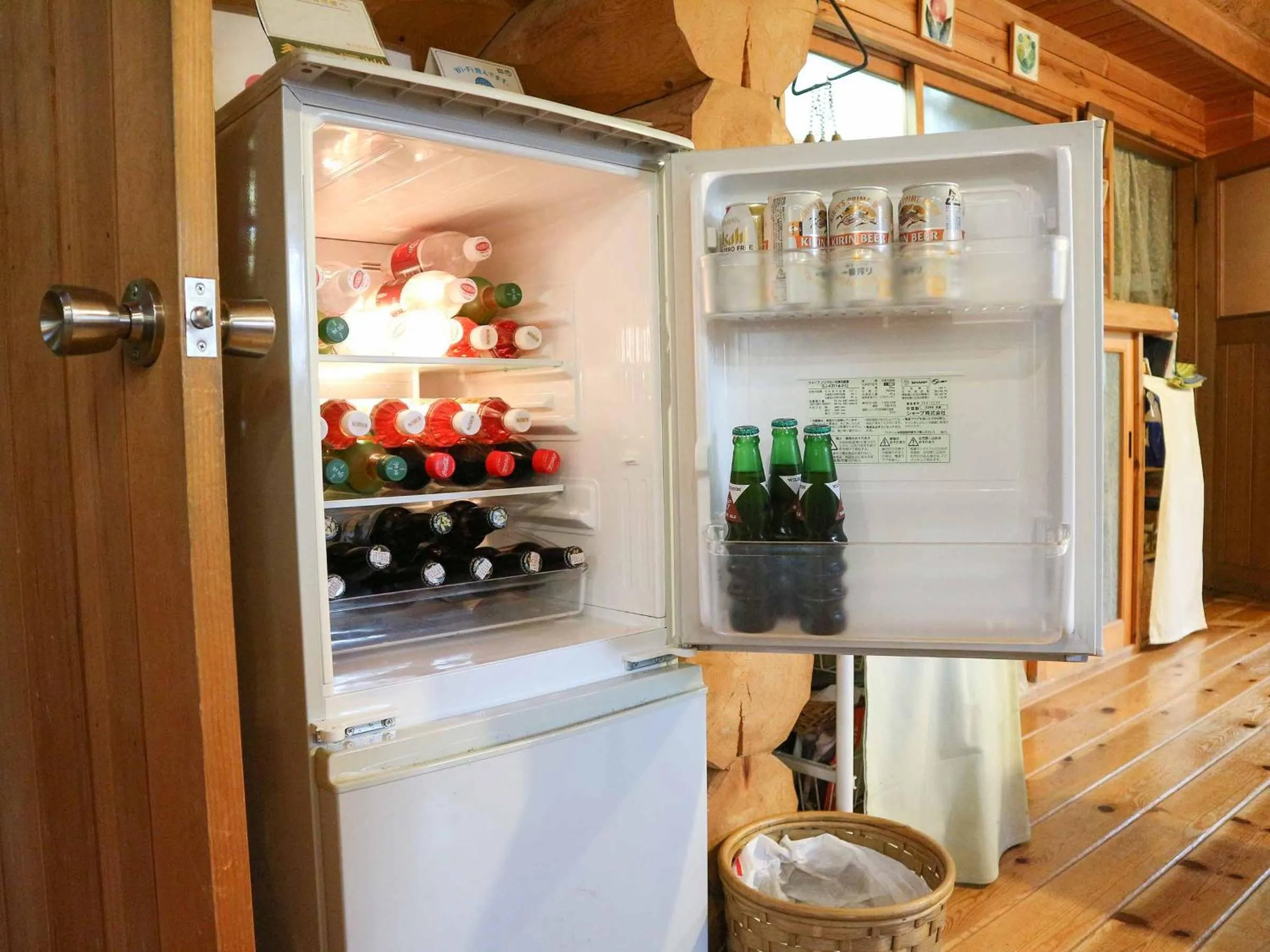Communal kitchen in Canadian Loghouse Inn AzuminoYujin