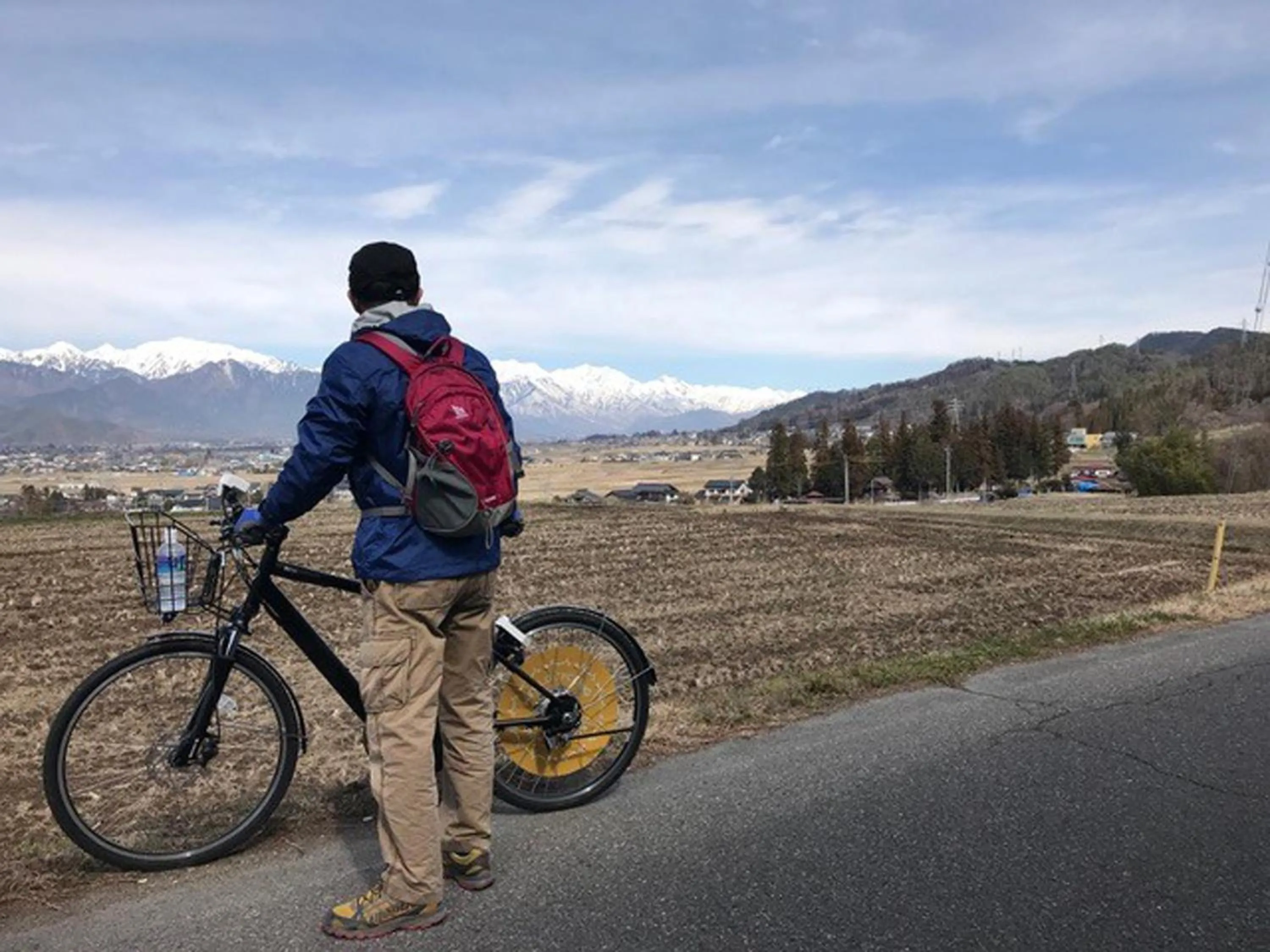 Cycling in Canadian Loghouse Inn AzuminoYujin