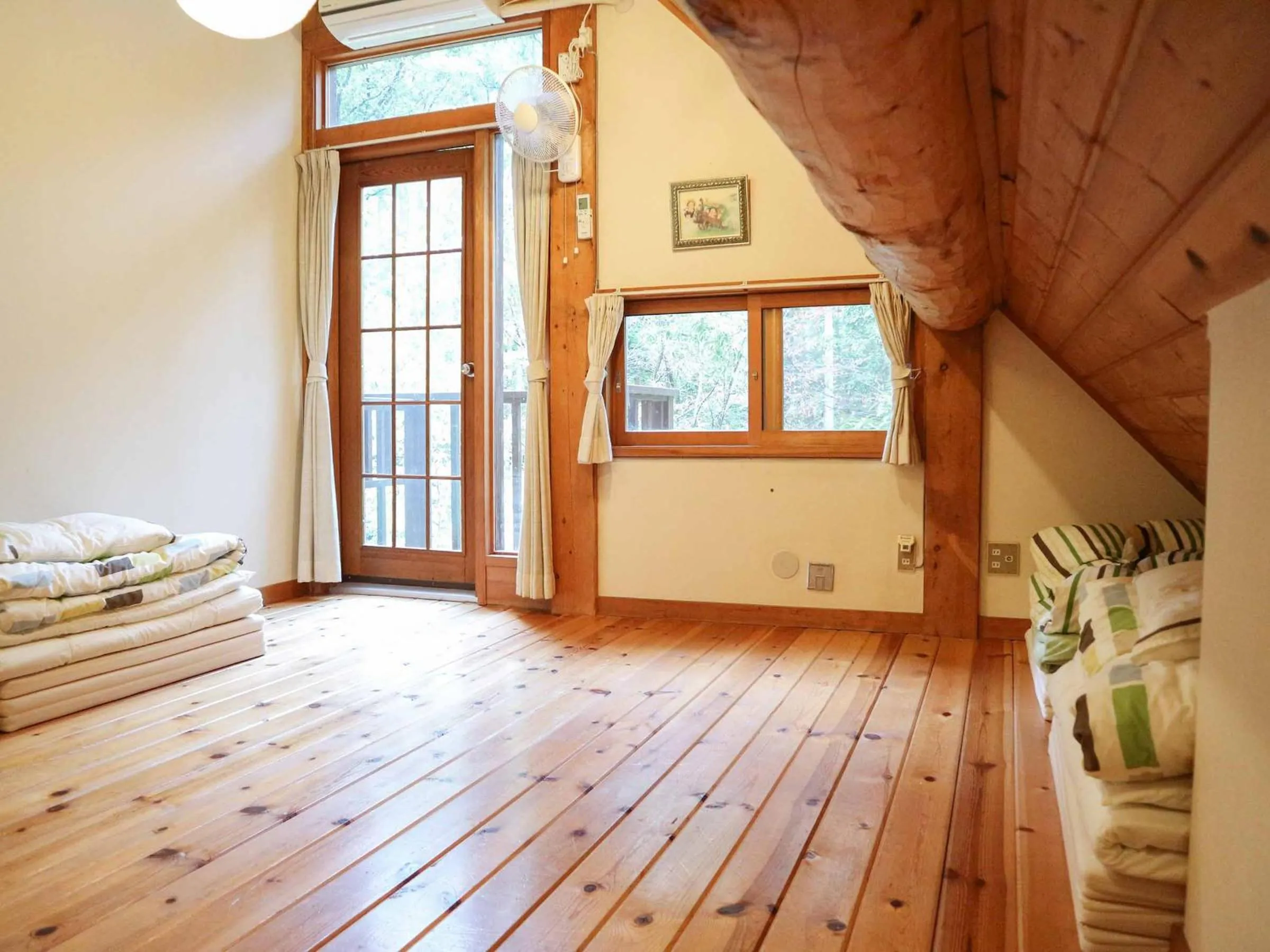 Photo of the whole room in Canadian Loghouse Inn AzuminoYujin