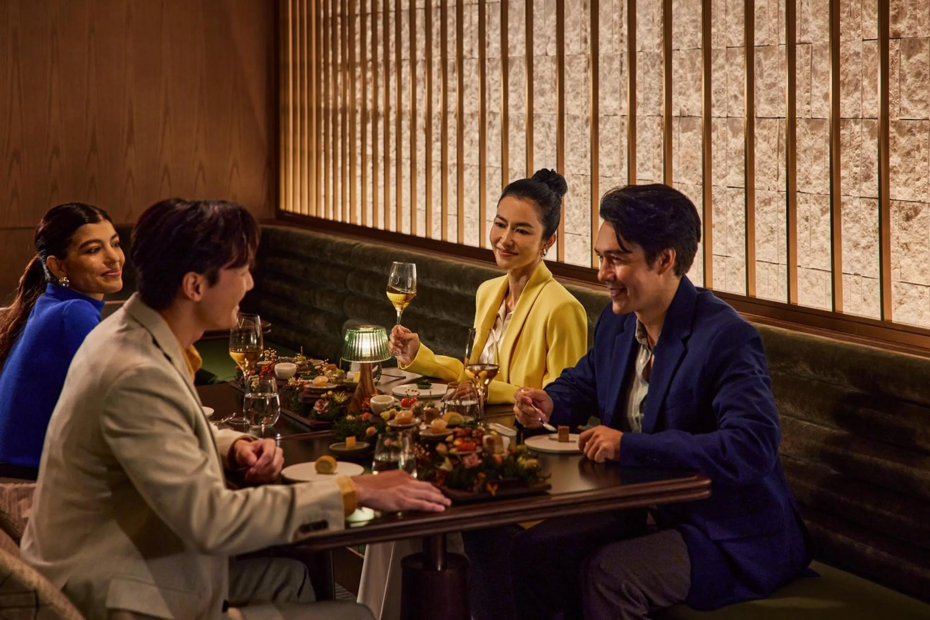 Restaurant/places to eat in Resorts World Sentosa - Hotel Michael