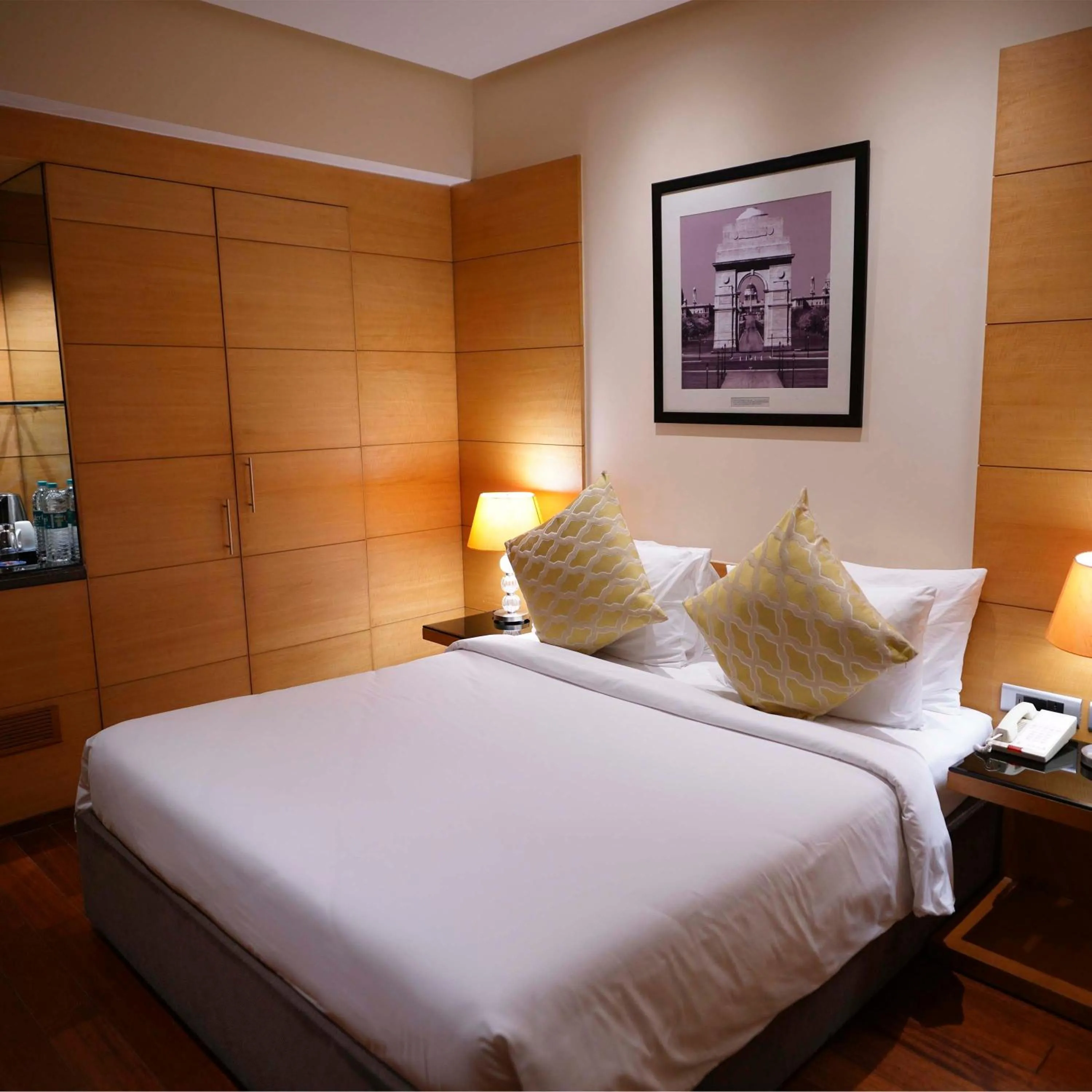 Bedroom, Bed in Radisson Blu Marina Hotel Connaught Place