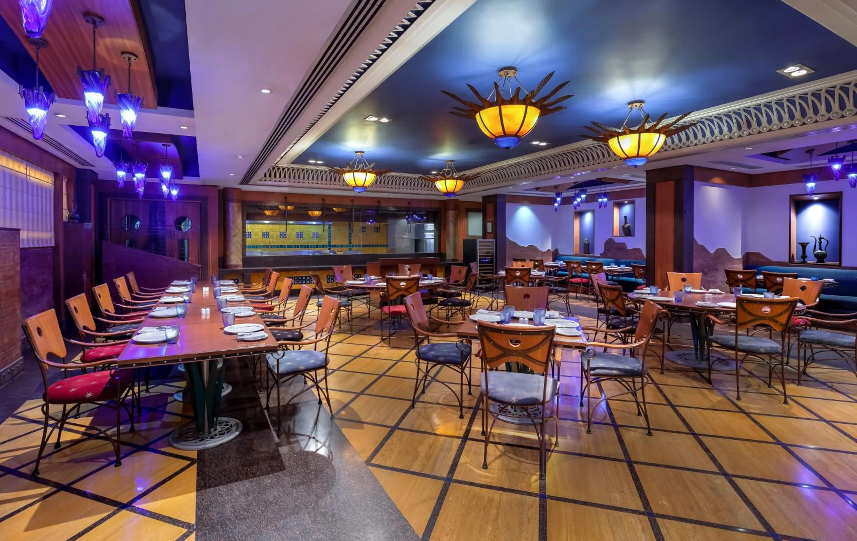 Restaurant/places to eat in Radisson Blu Marina Hotel Connaught Place