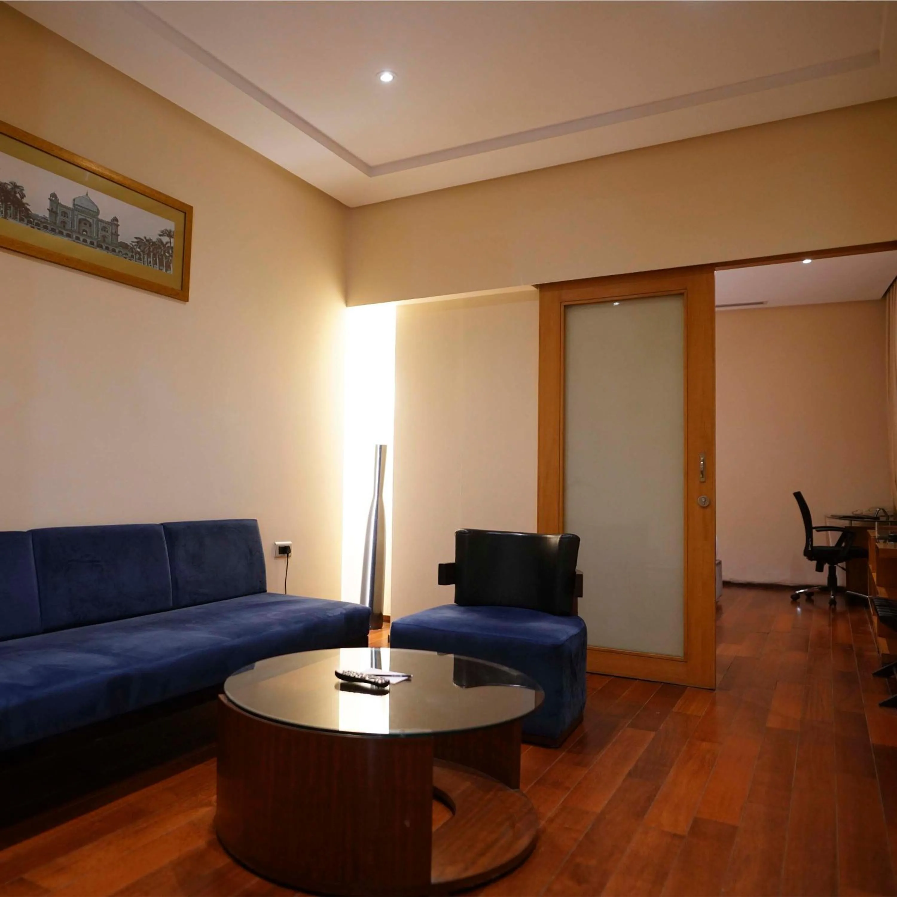 Living room in Radisson Blu Marina Hotel Connaught Place