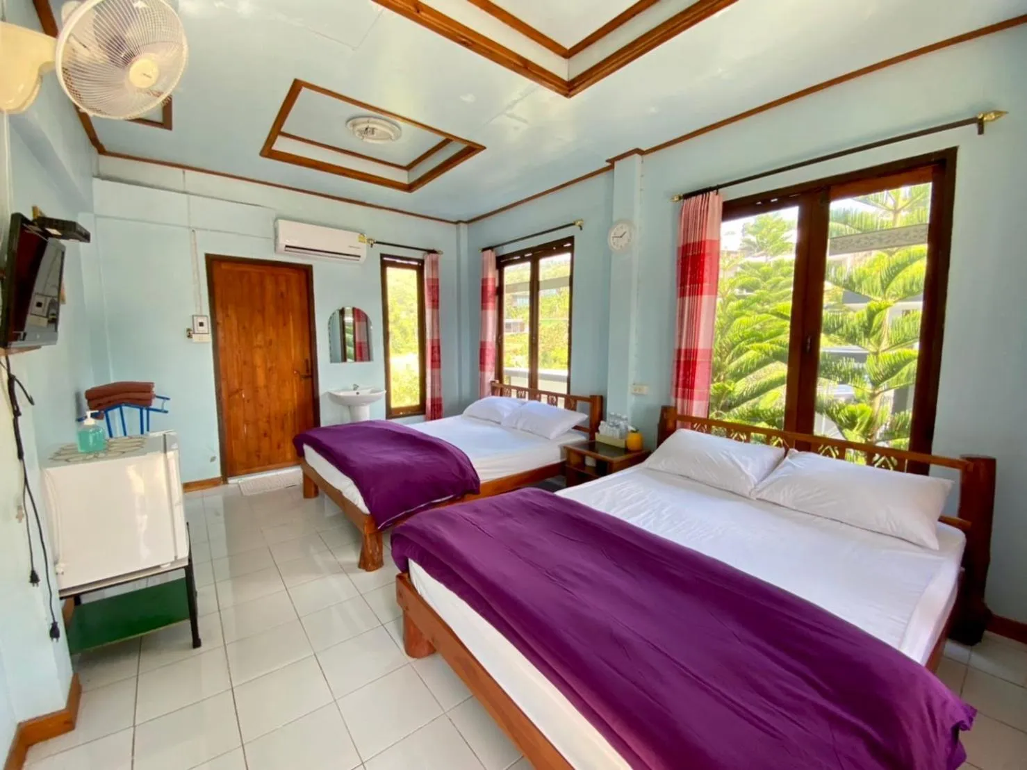 Bed in Home OK Taleymok