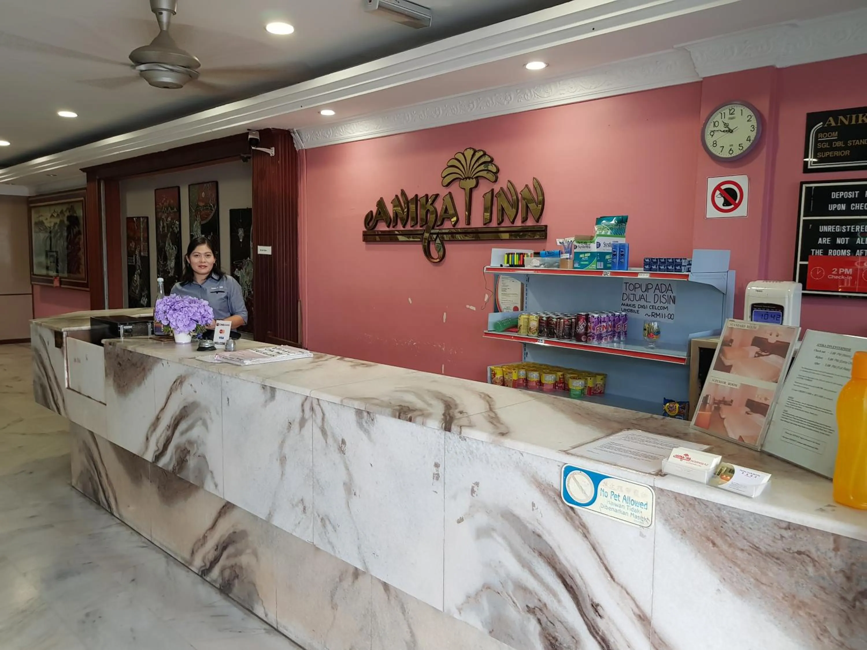 Facade/entrance in Anika Inn - Kluang