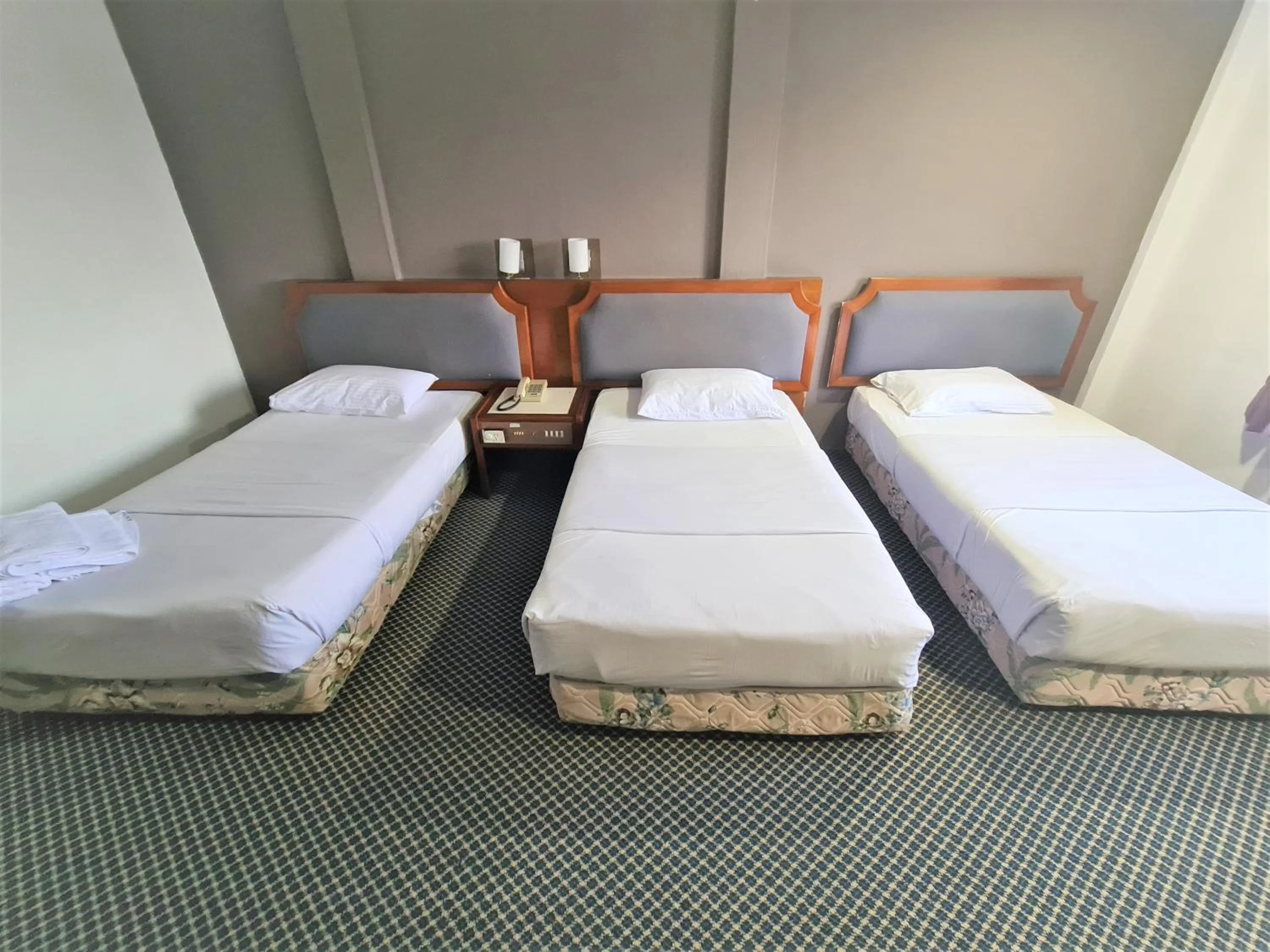 Bed in Anika Inn - Kluang