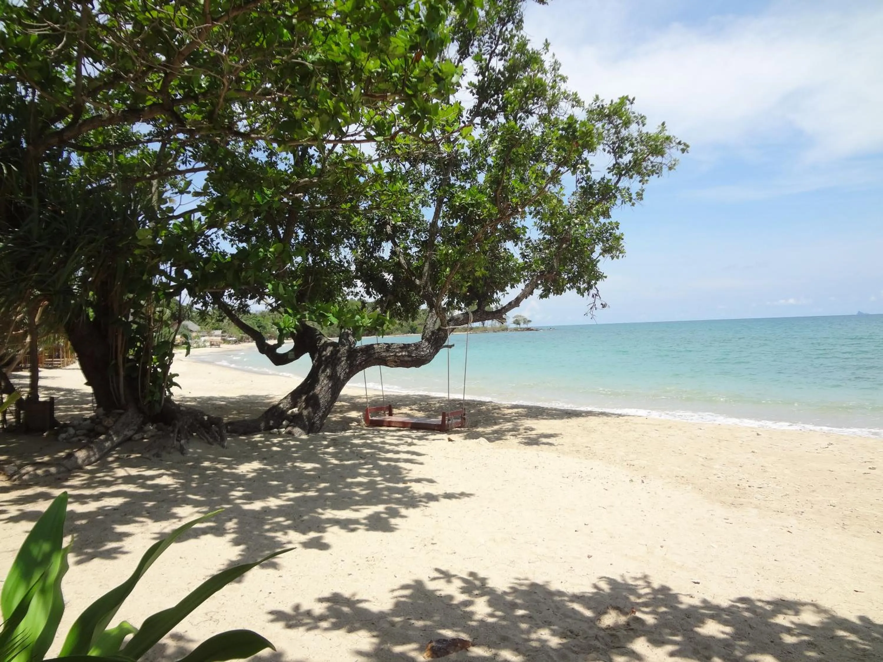 Beach in Relax Bay Beach Resort