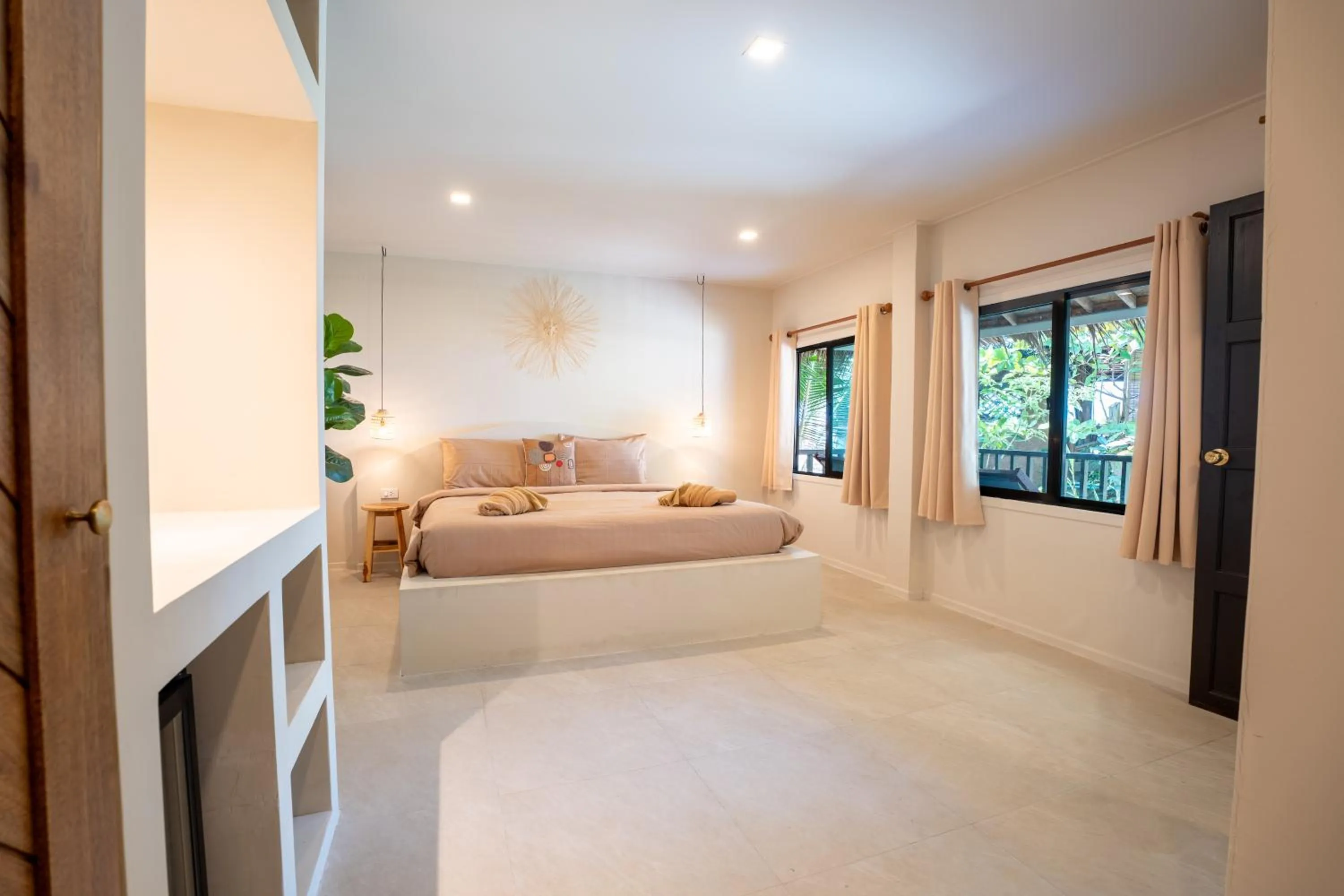 Bed in Relax Bay Beach Resort