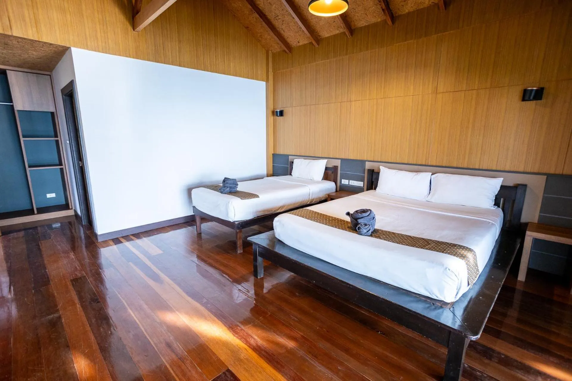 Bed in Relax Bay Beach Resort