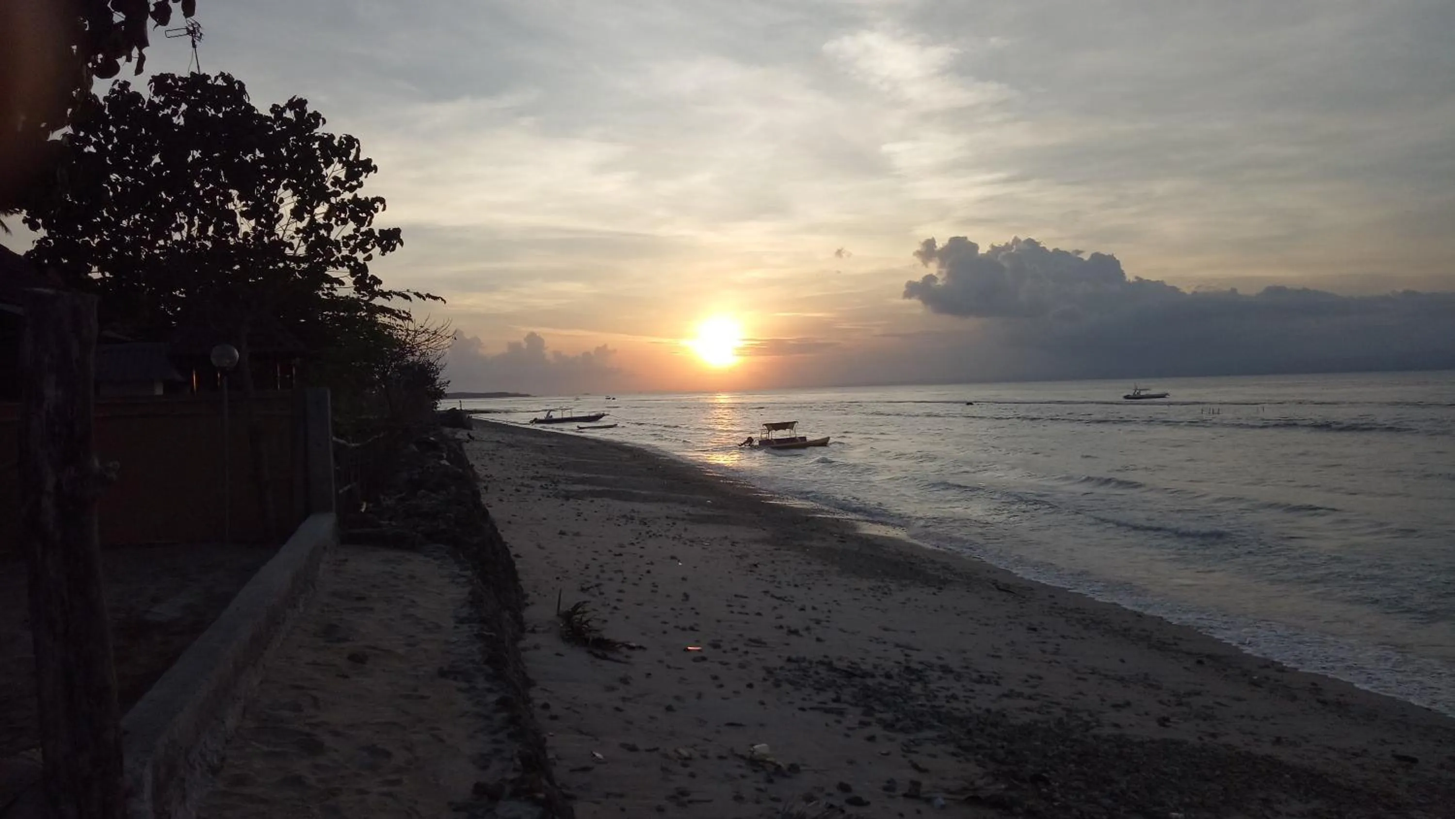 Property building in Rama Homestay