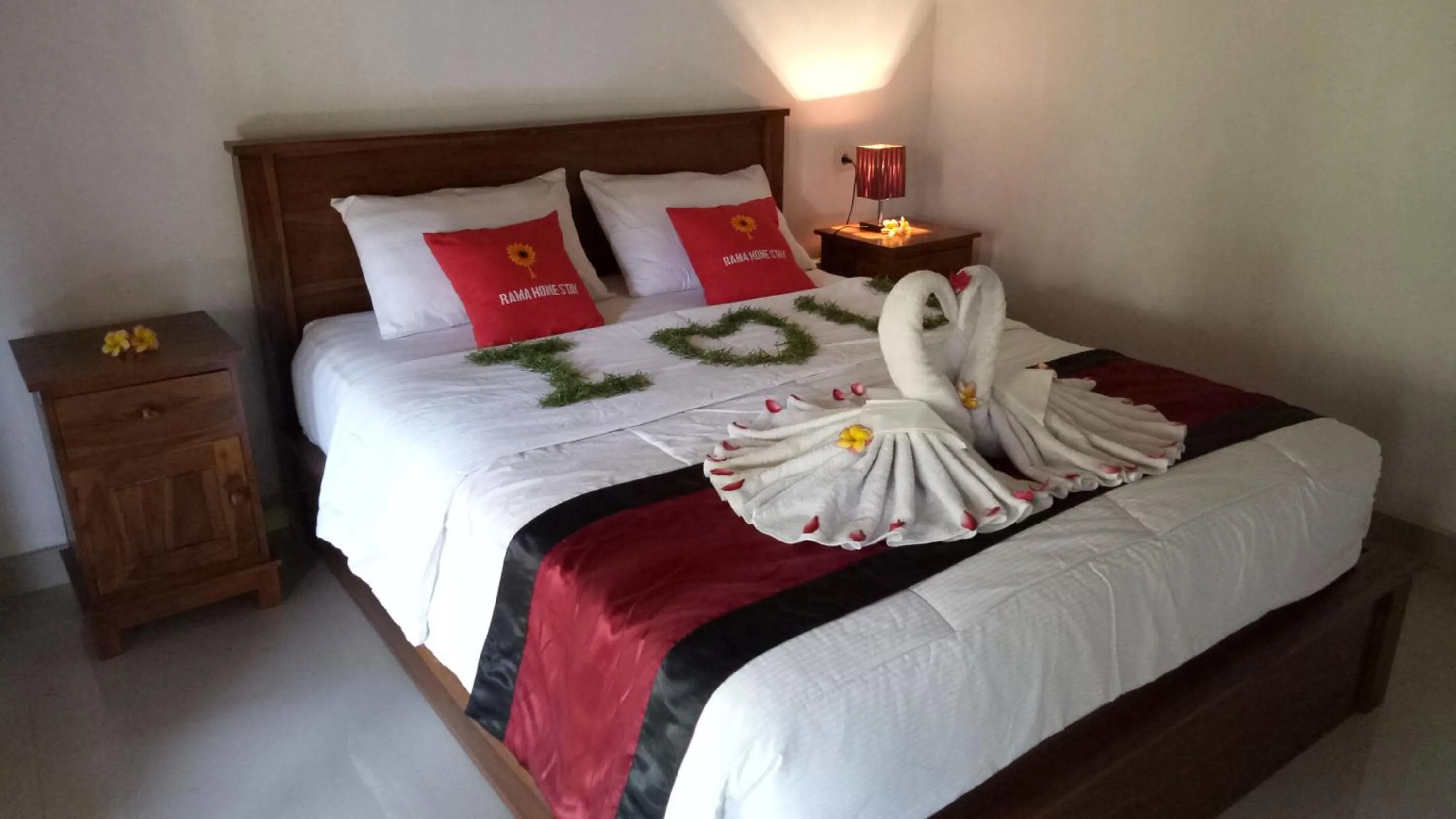 Property building, Bed in Rama Homestay