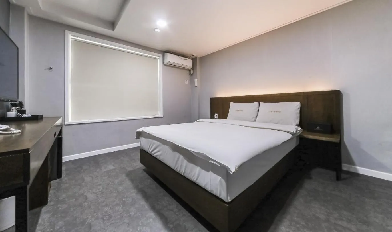 Bed in Hotel Valentine Gyeongju