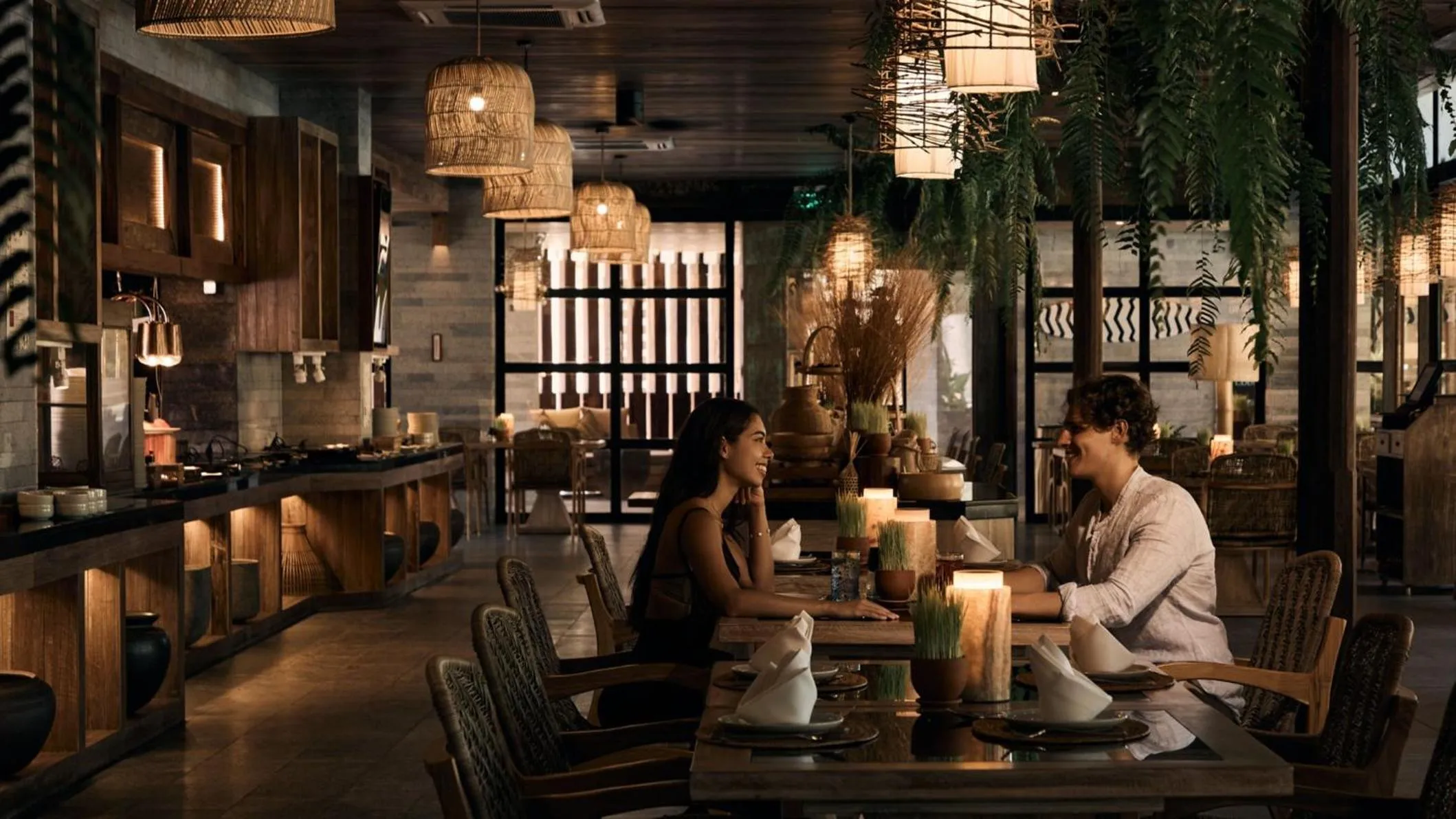Restaurant/places to eat in Dinso Resort & Villas Phuket, Vignette Collection by IHG