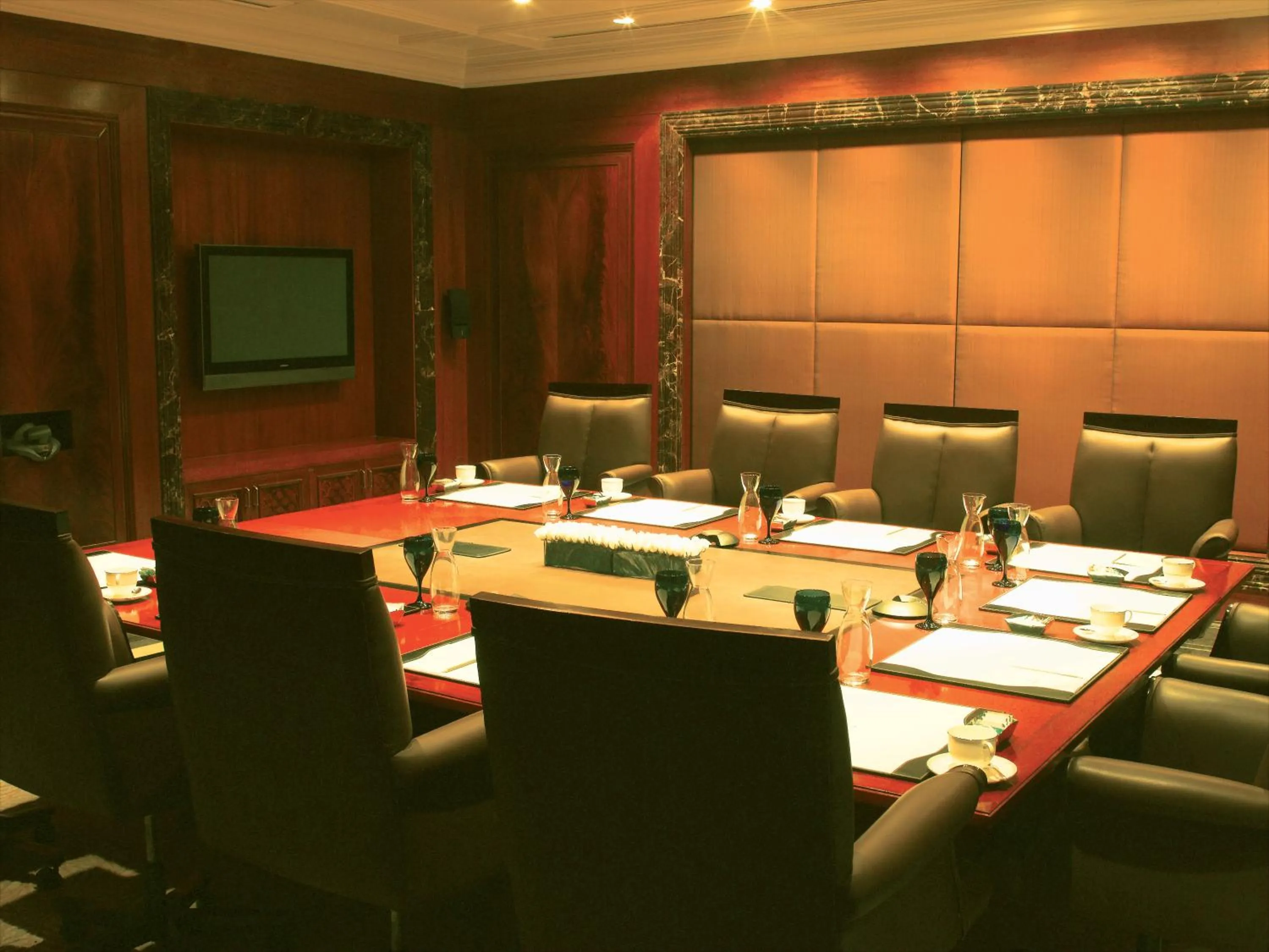 Business facilities in The Claridges New Delhi