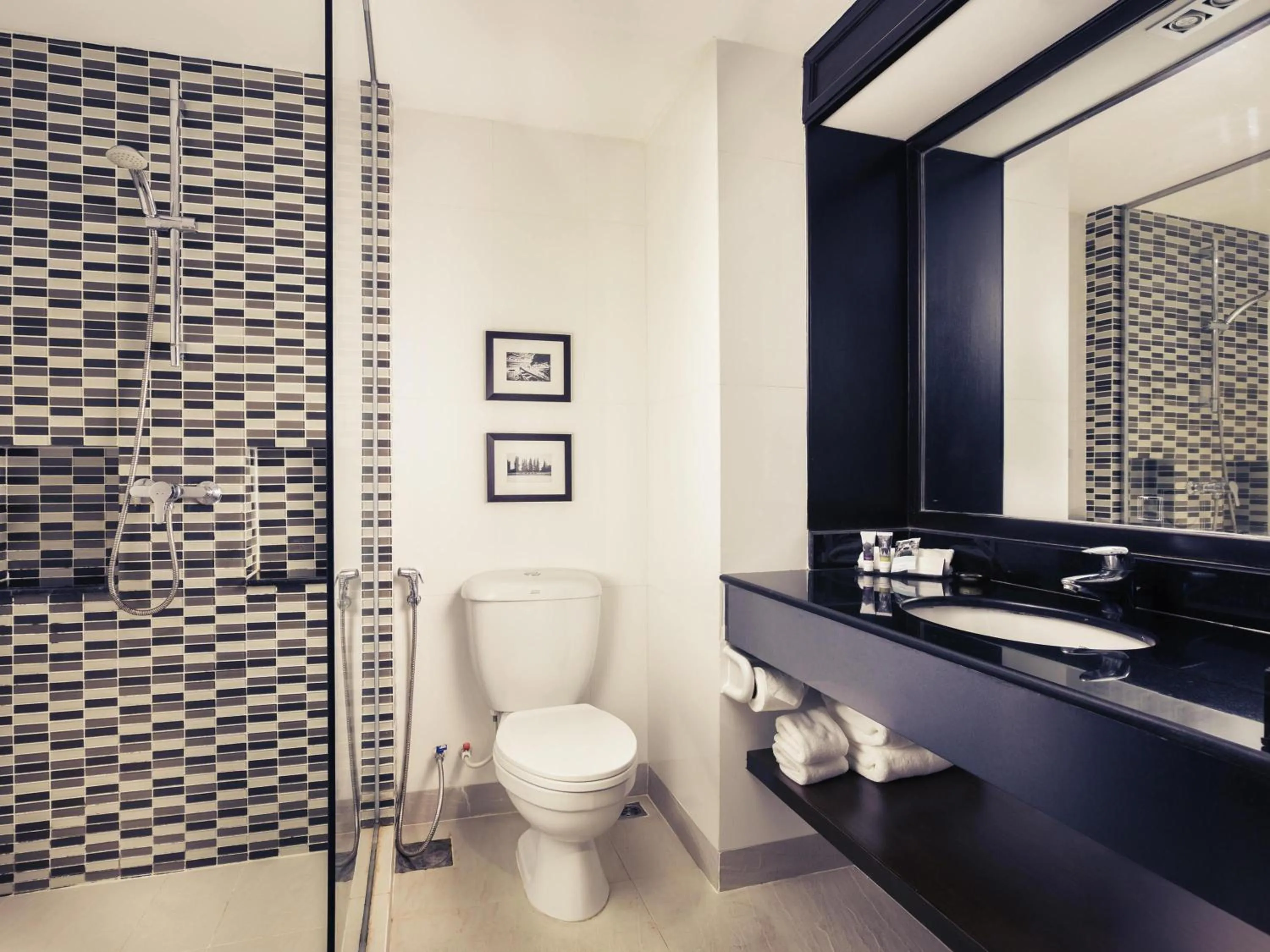 Bedroom in Mercure Chiang Mai